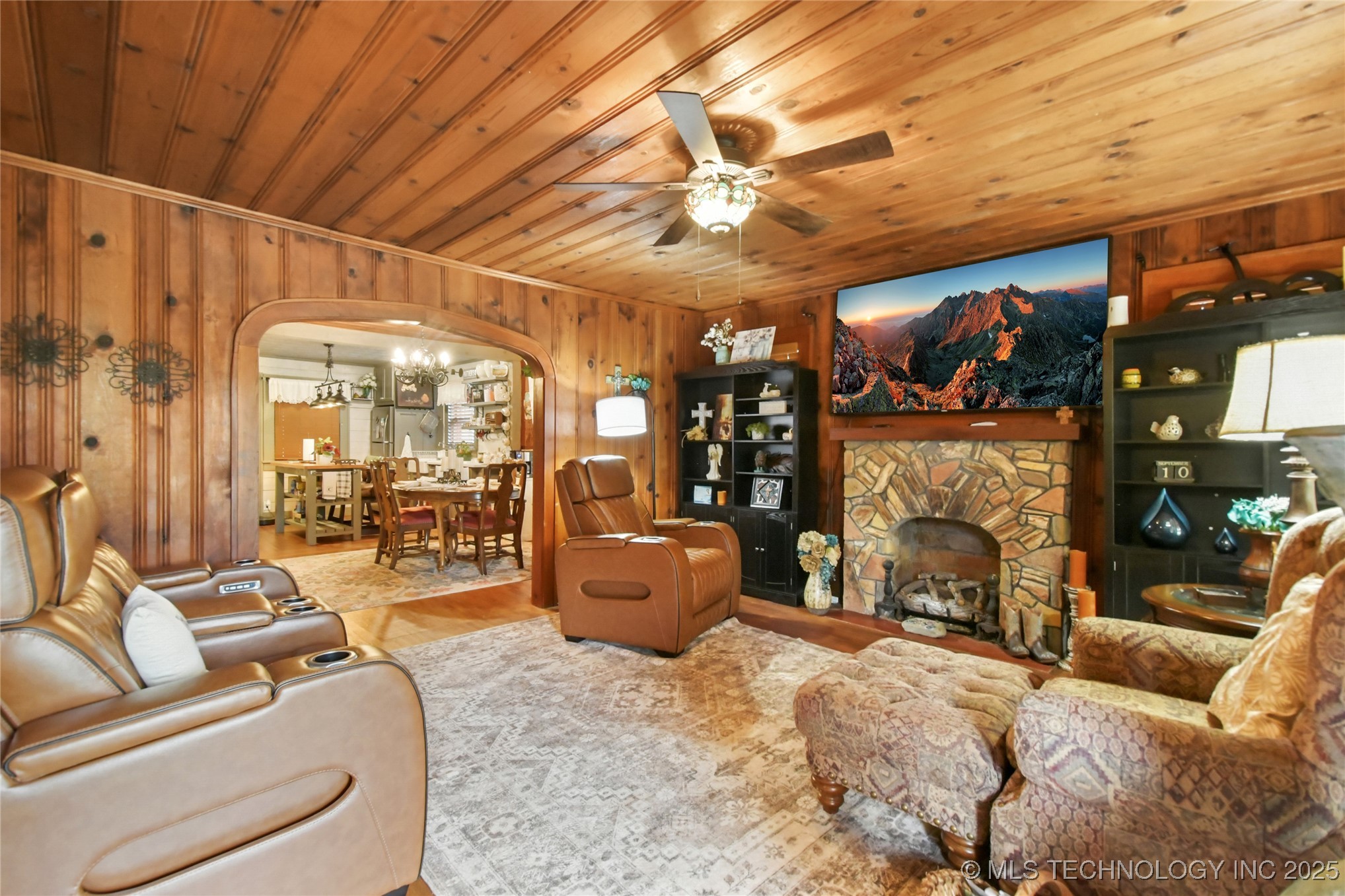 420 S 5th Street Property Photo 5