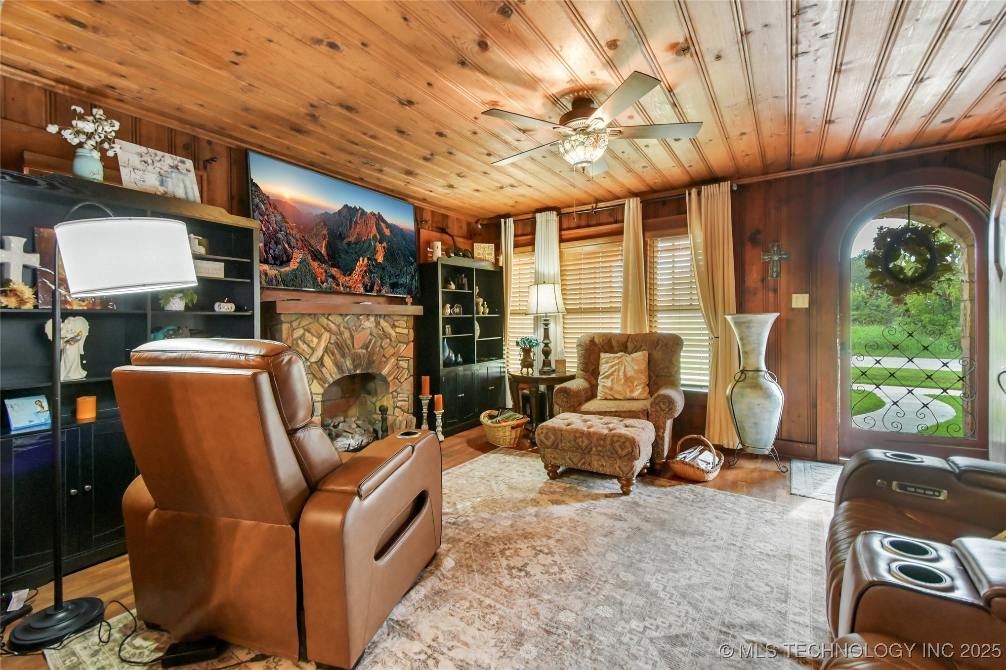 420 S 5th Street Property Photo 7