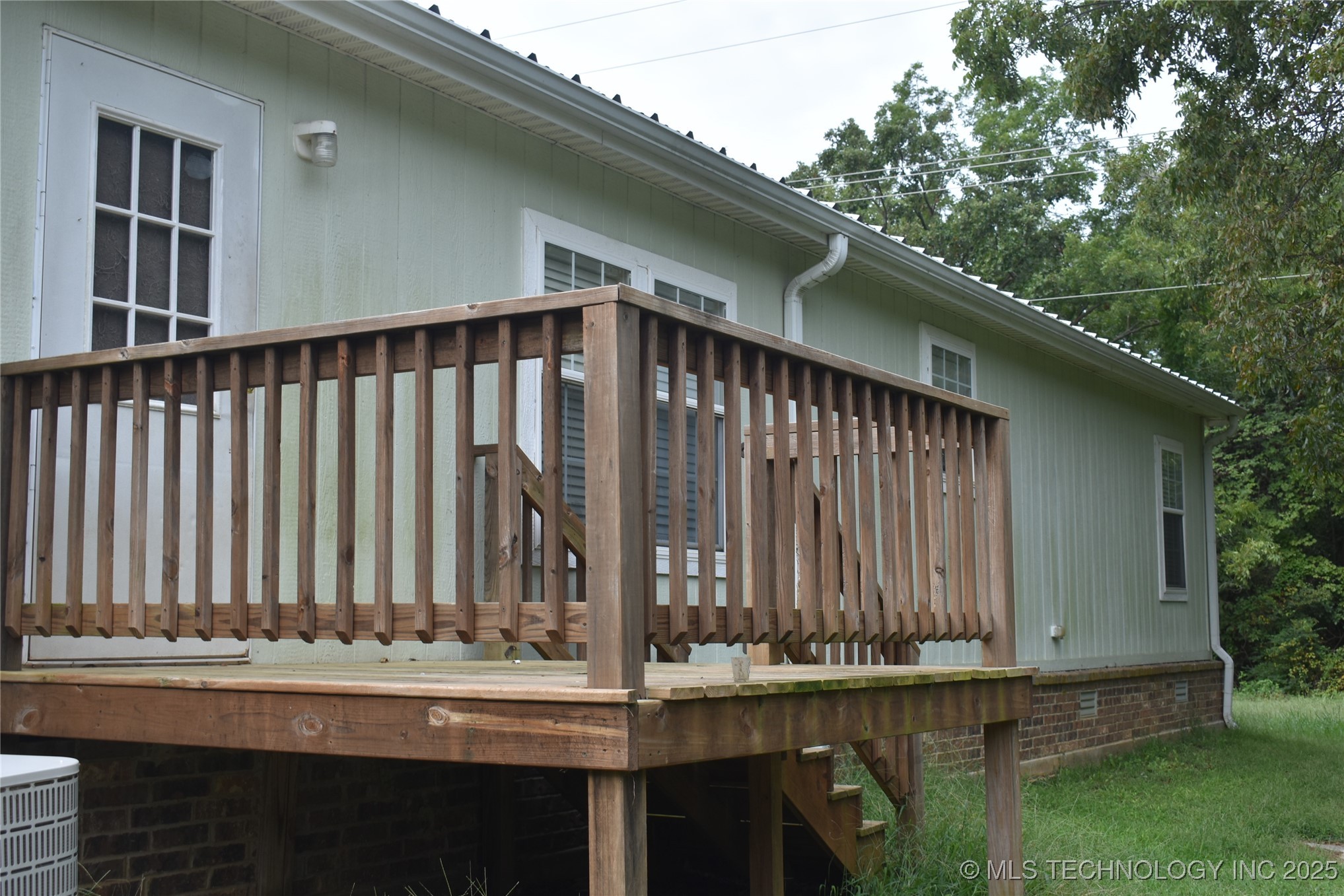 9976 Rattler Ridge Property Photo 8