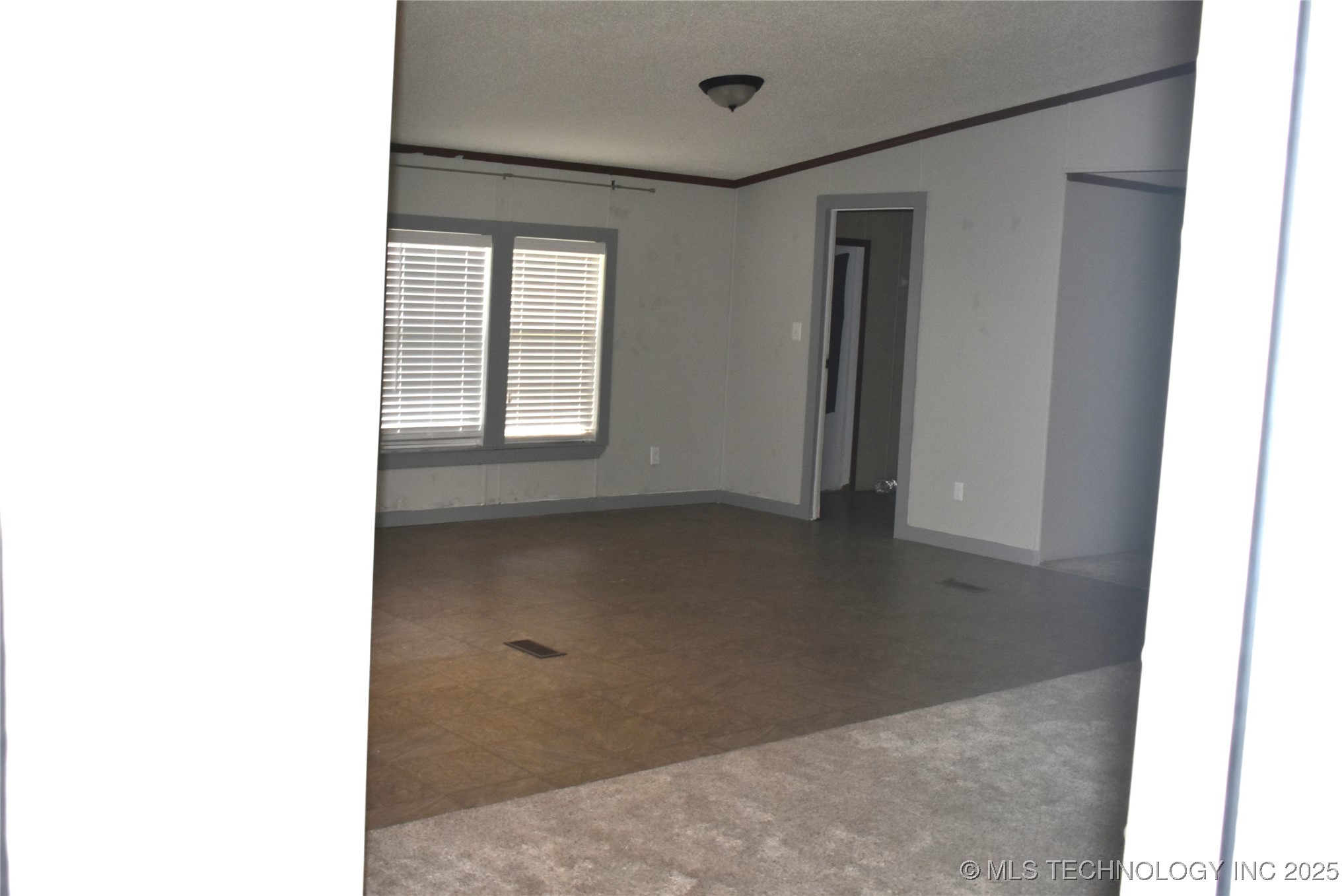 9976 Rattler Ridge Property Photo 14