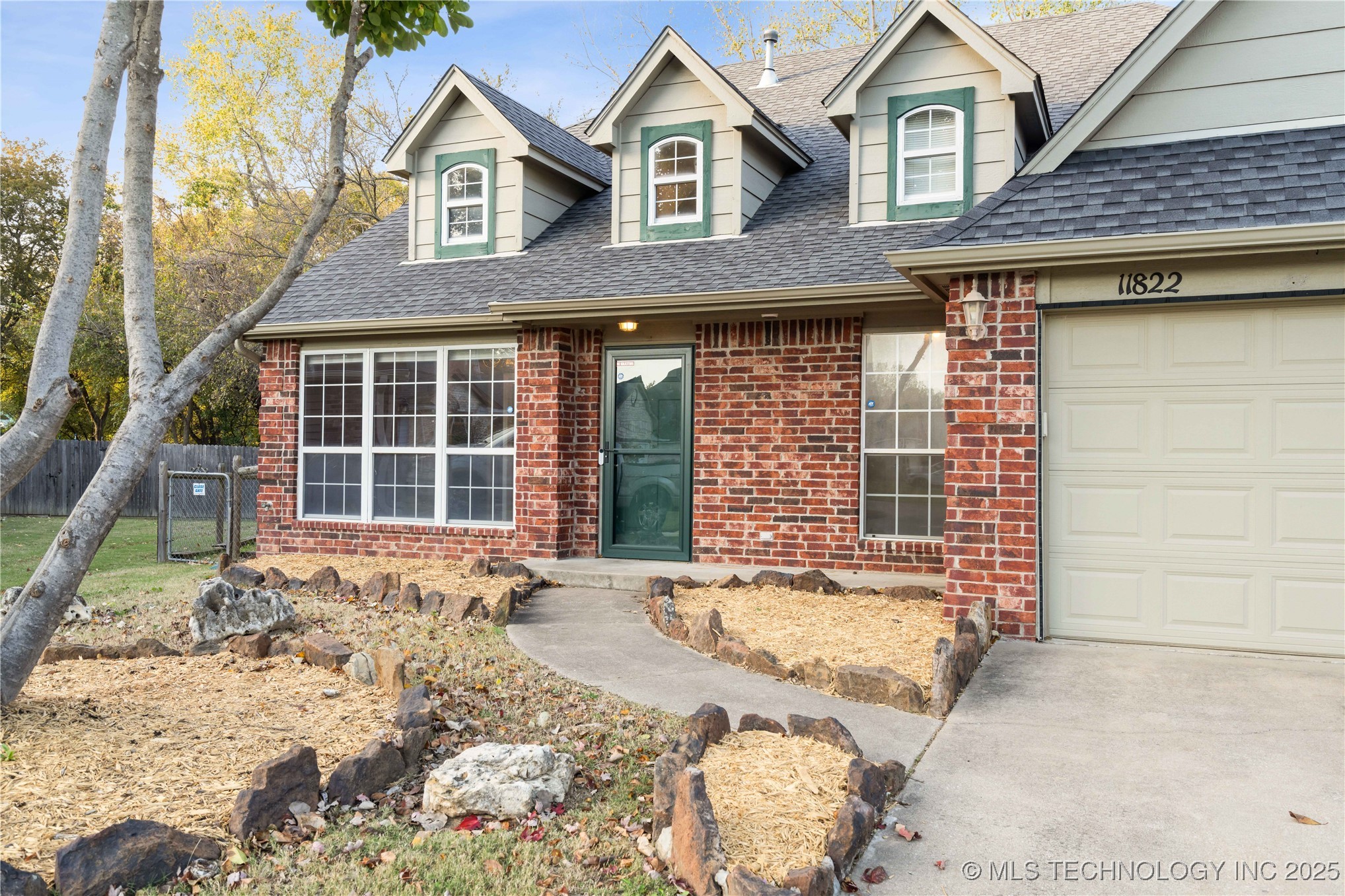 11822 S 268th East Avenue Property Photo 1