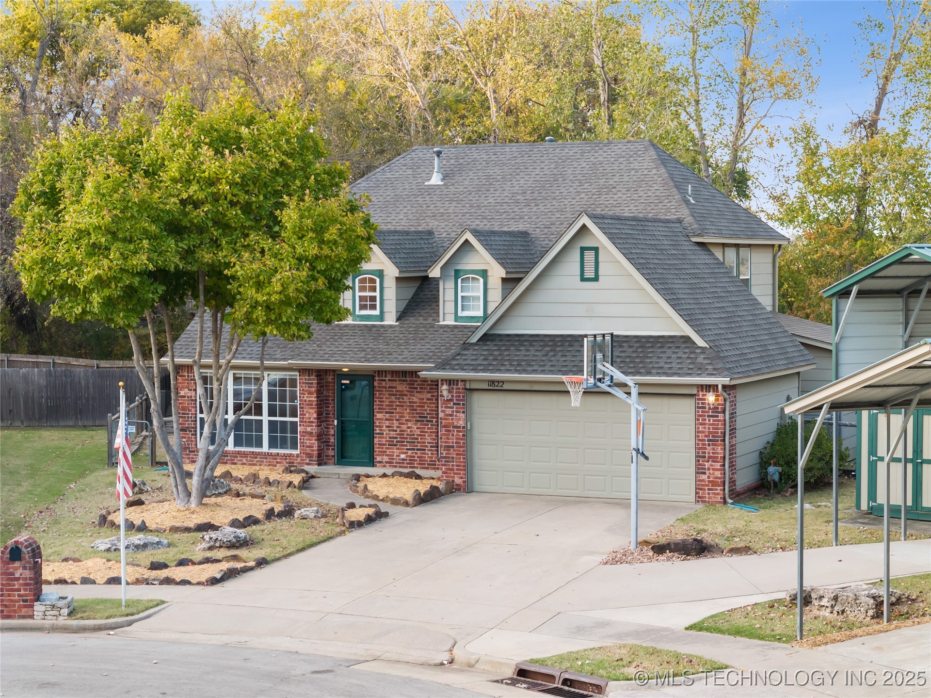 11822 S 268th East Avenue Property Photo 9