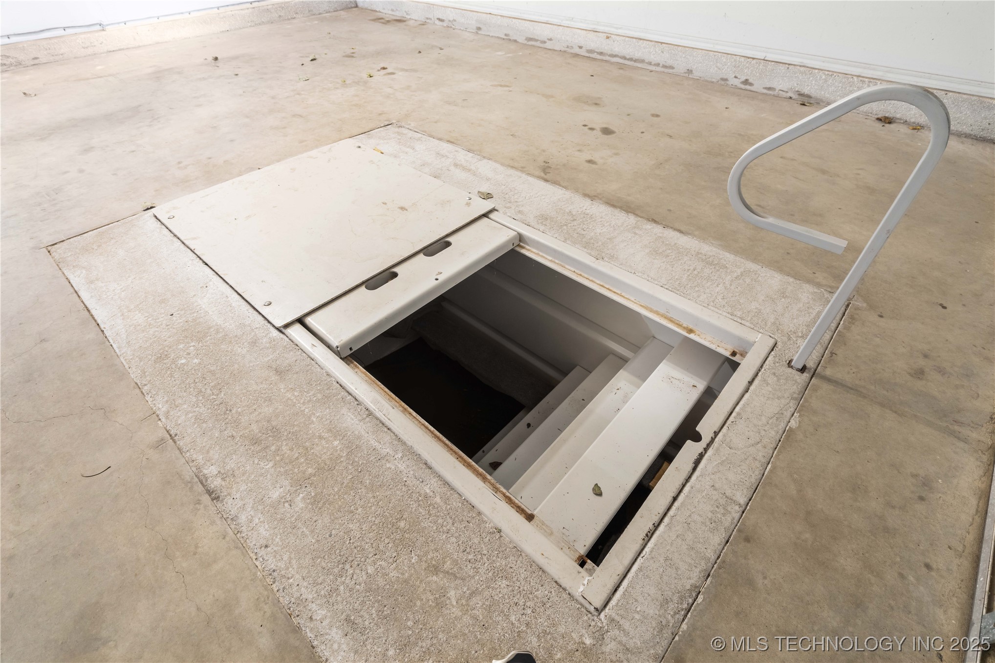 11822 S 268th East Avenue Property Photo 14