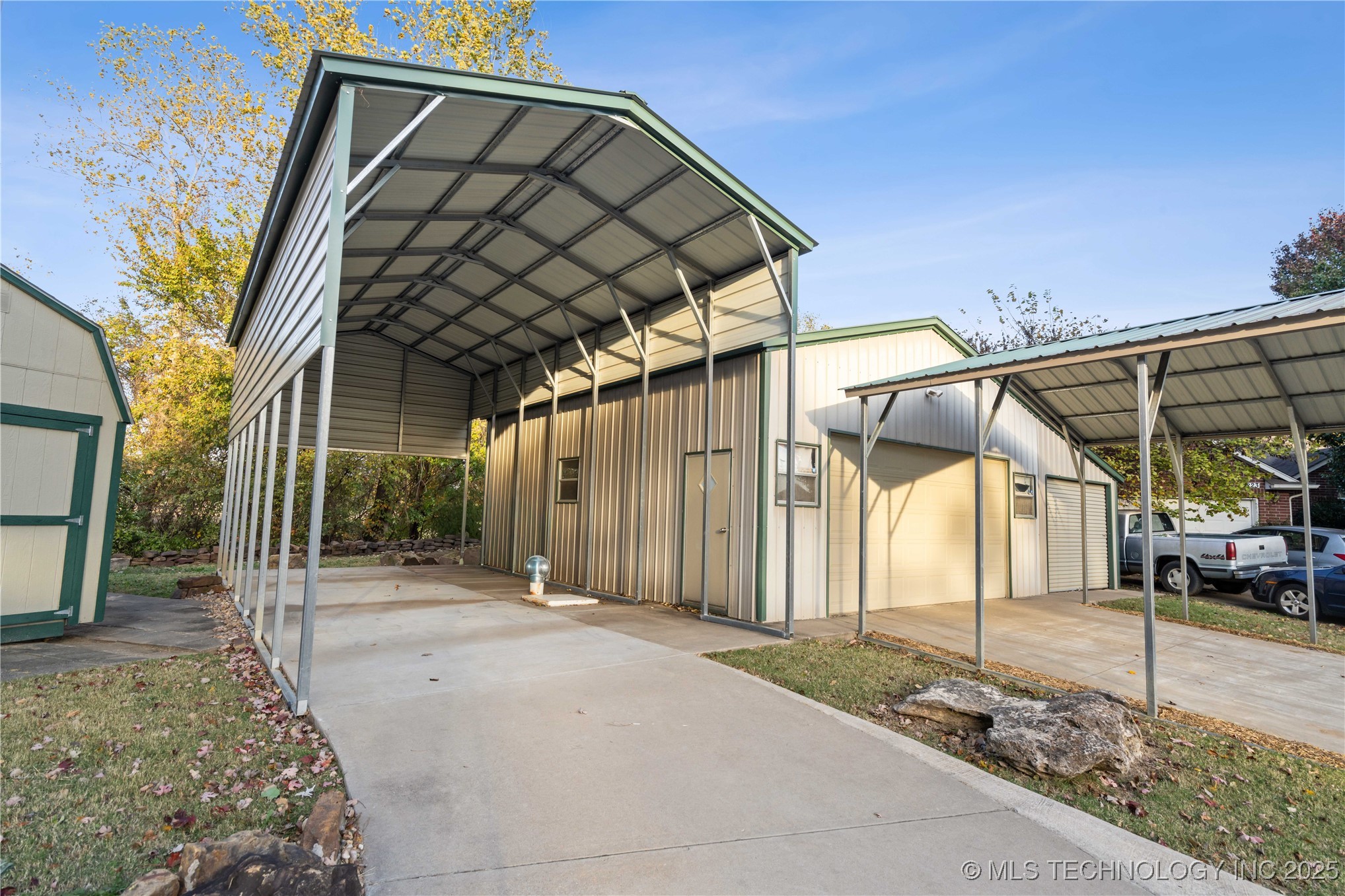 11822 S 268th East Avenue Property Photo 16