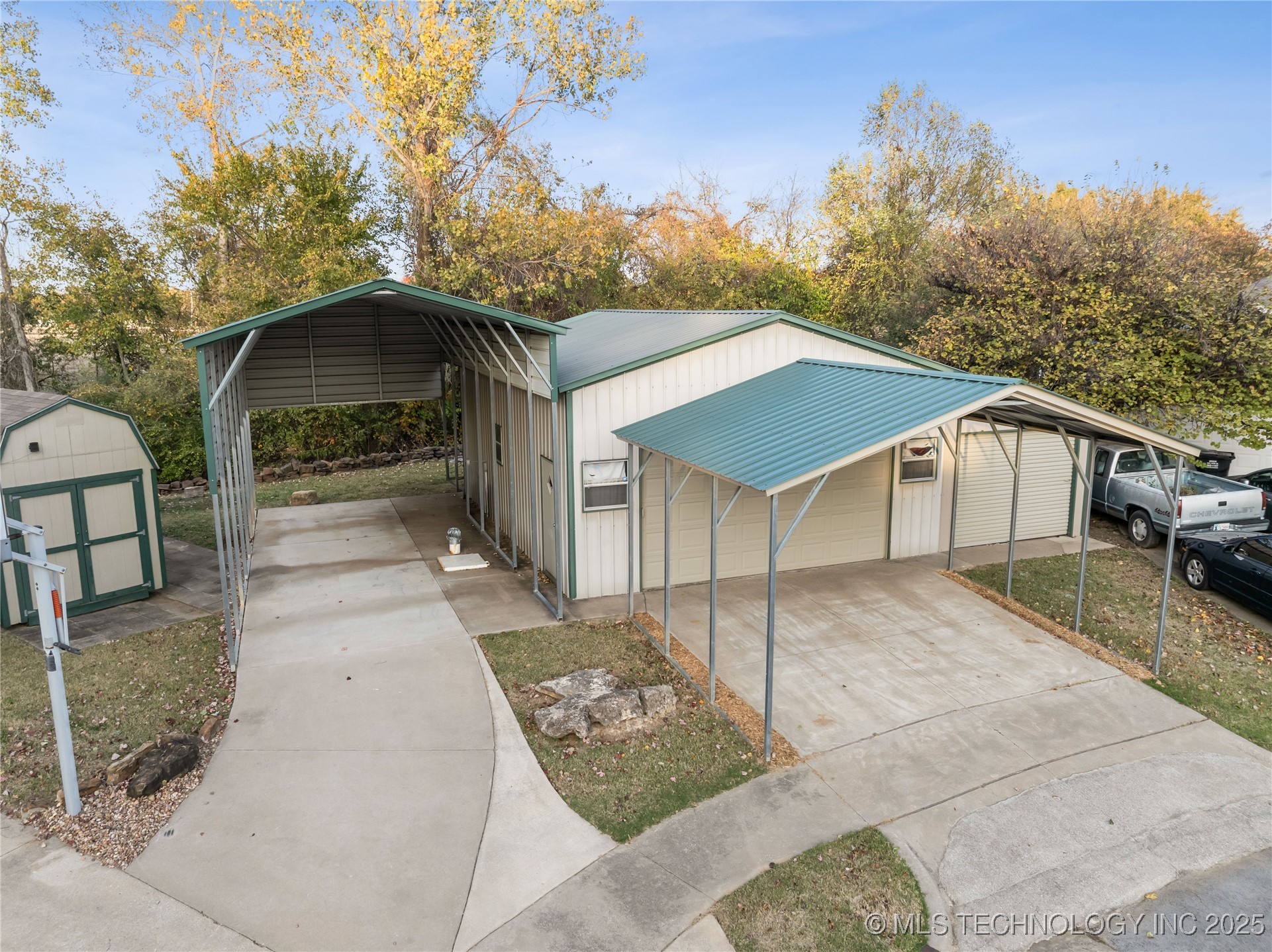 11822 S 268th East Avenue Property Photo 17