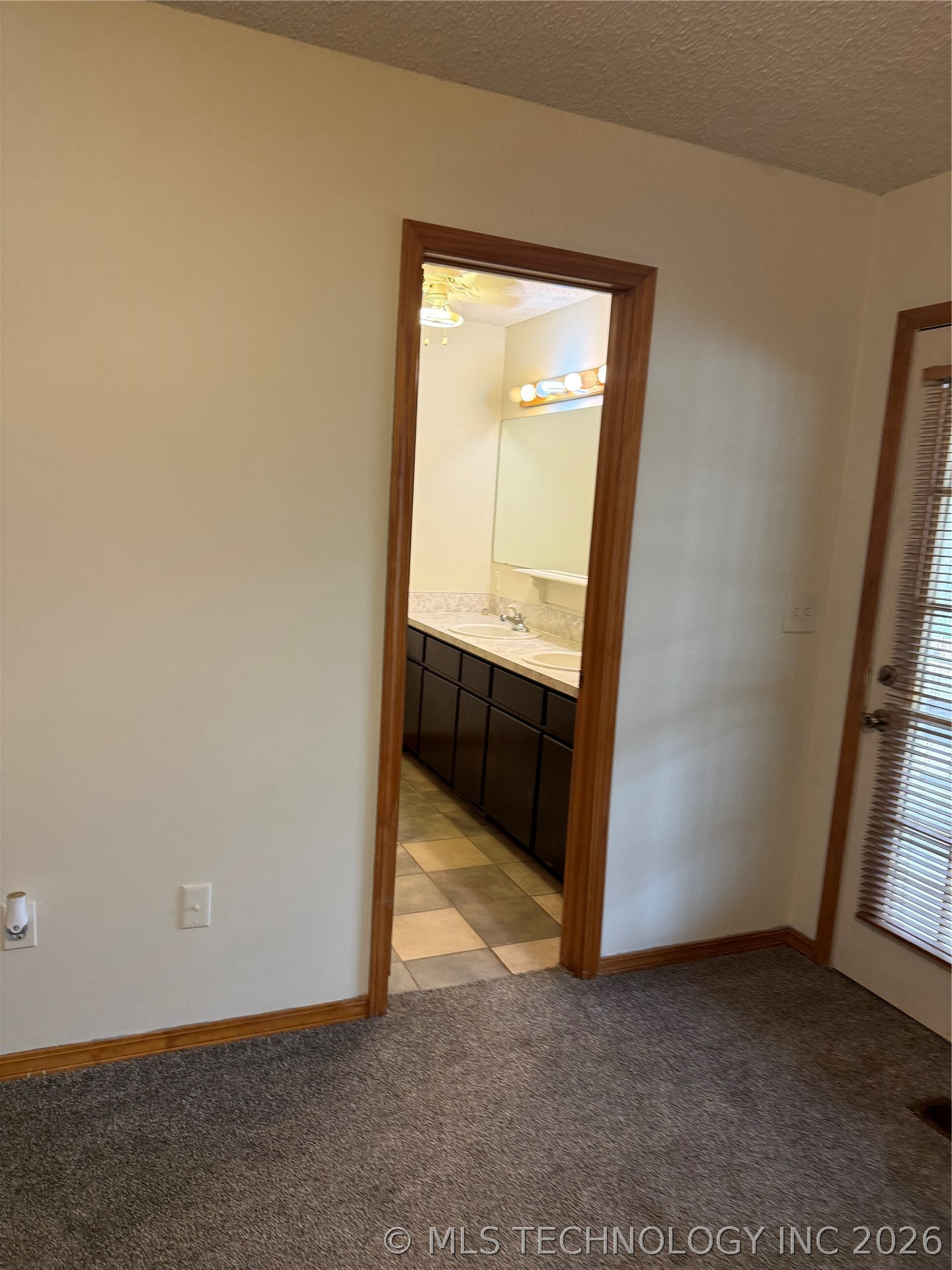 3031 N 430 Property Photo 12