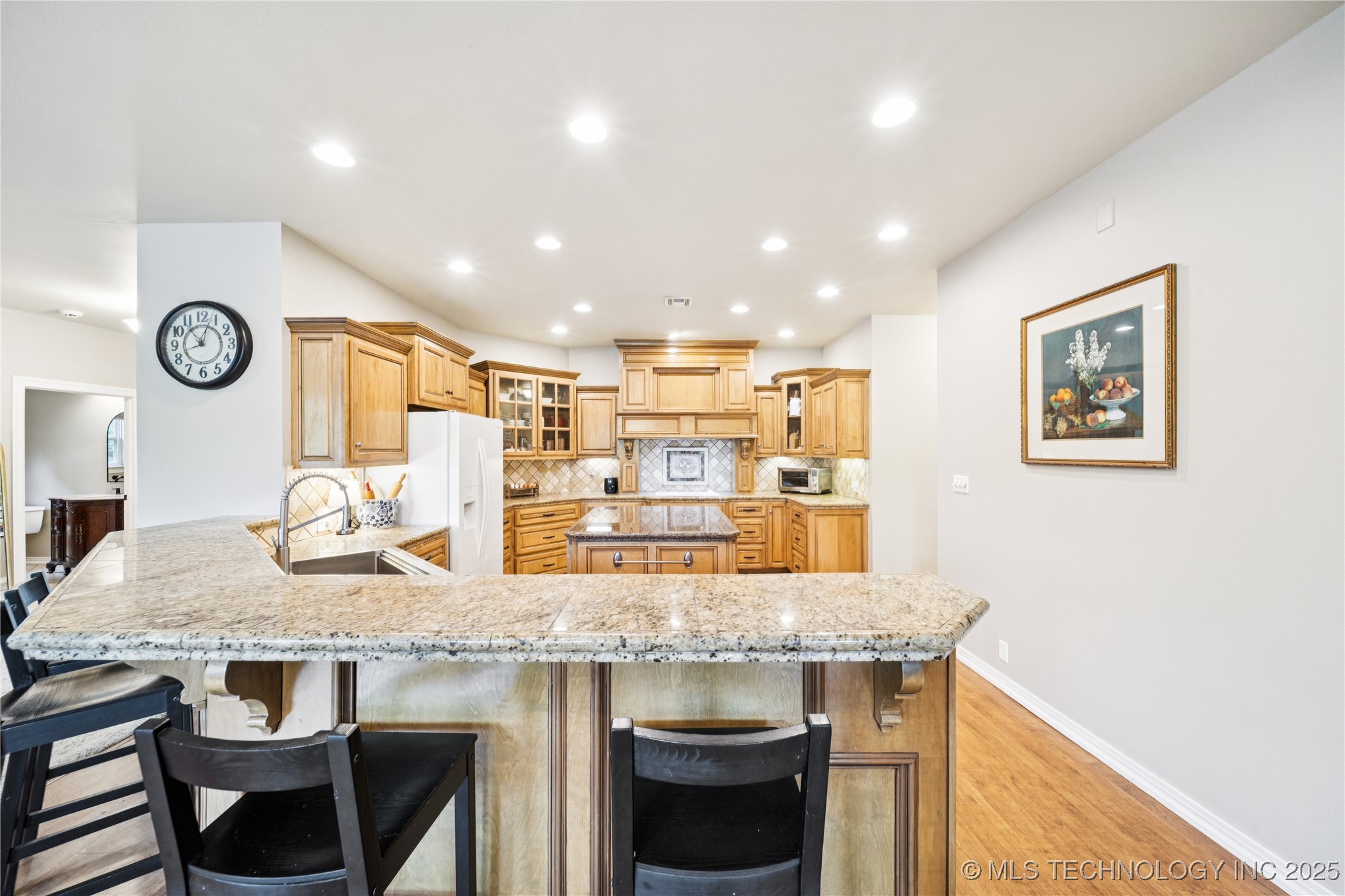 16400 Hubbard Road Property Photo 19