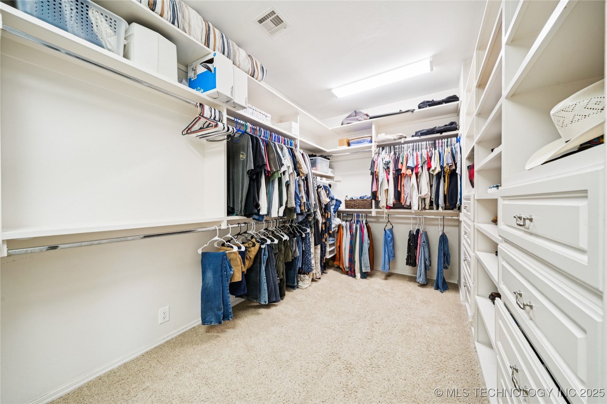 16400 Hubbard Road Property Photo 35