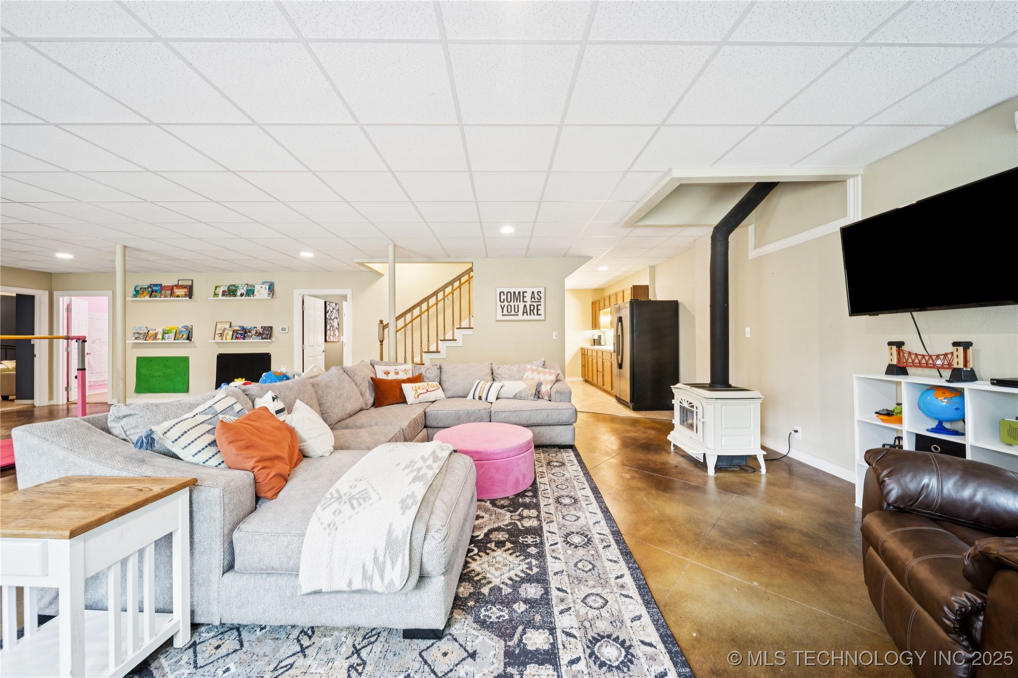 16400 Hubbard Road Property Photo 46