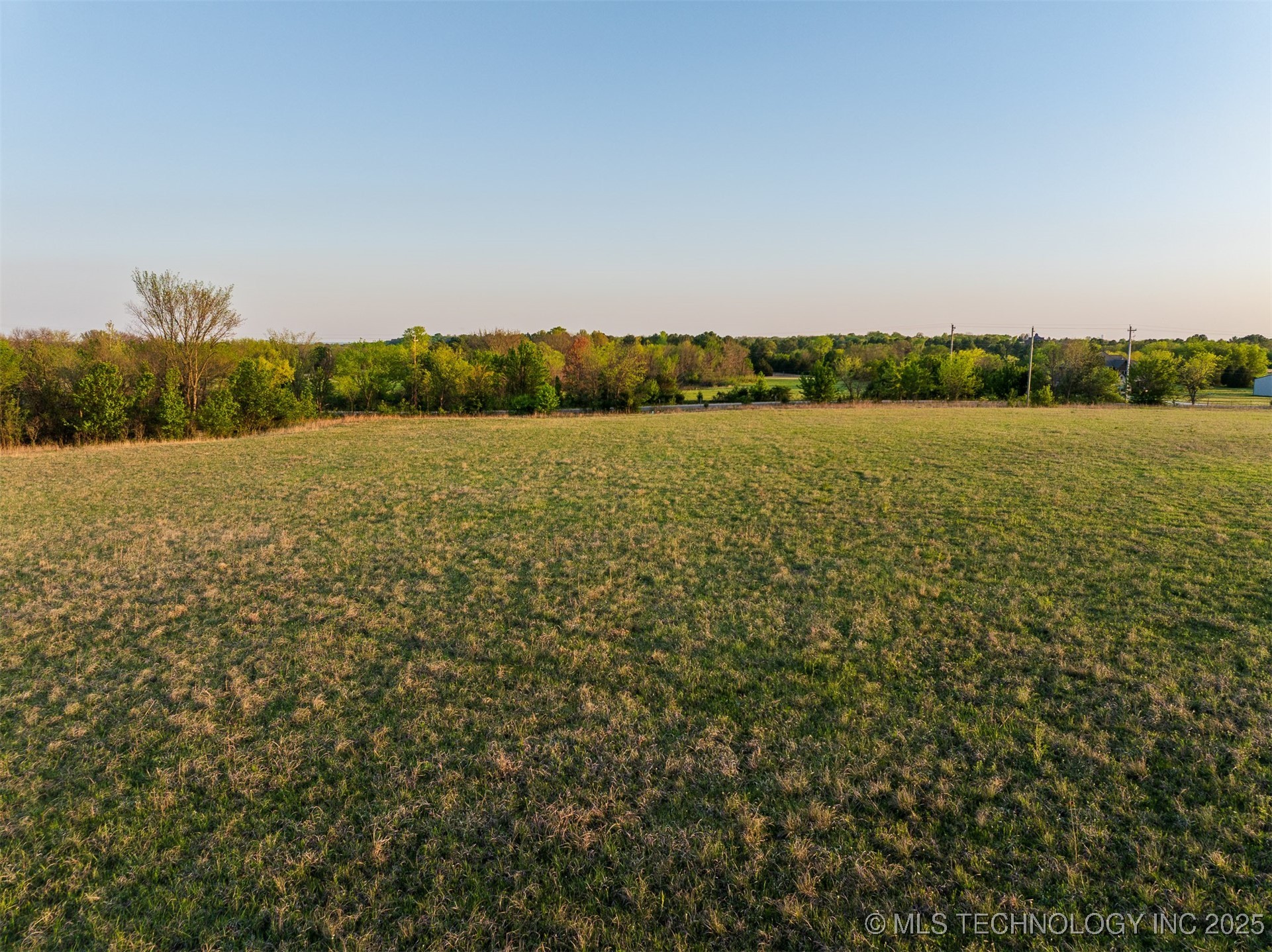 10 N Memorial Drive Property Photo 12