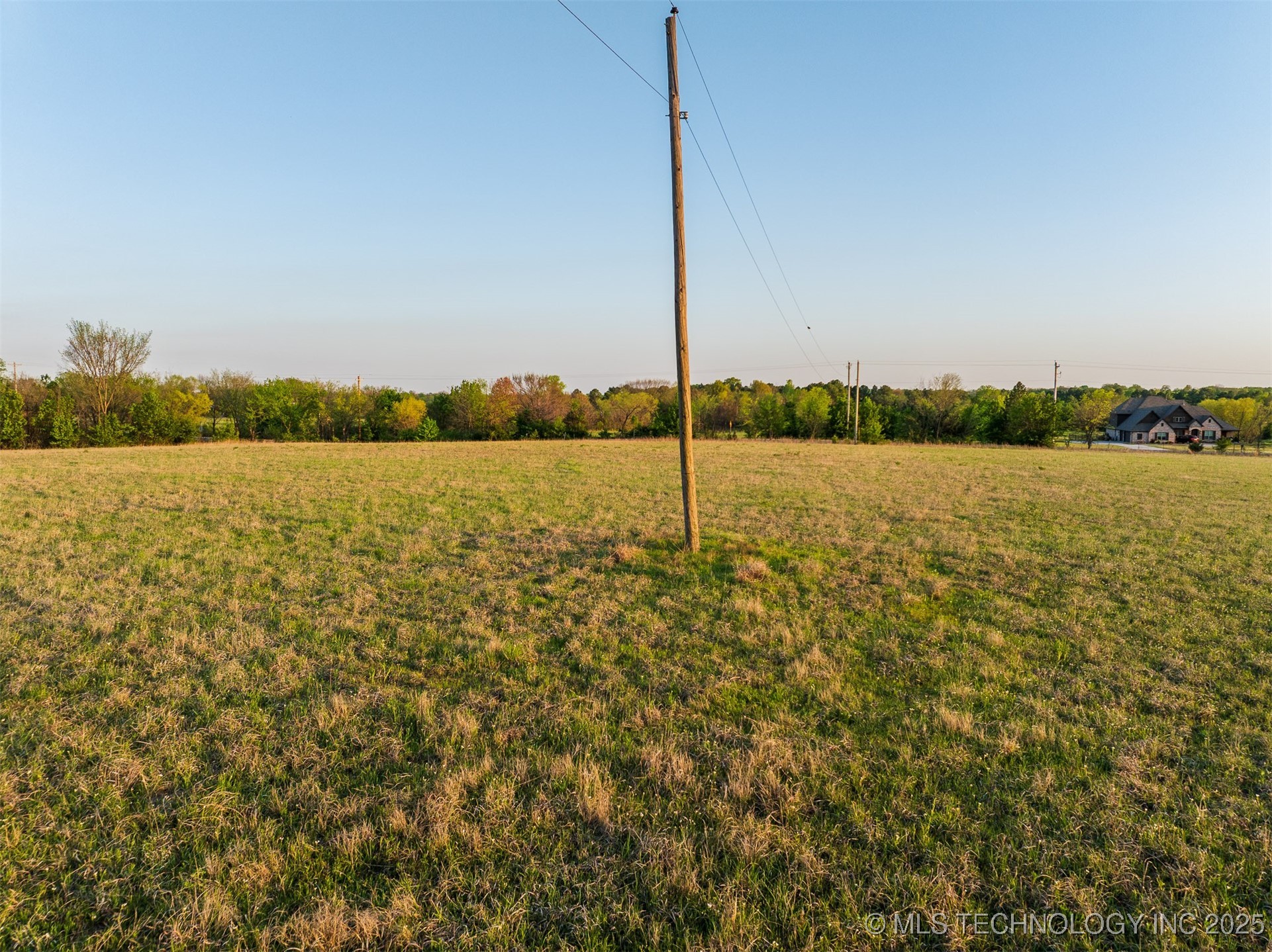 10 N Memorial Drive Property Photo 18