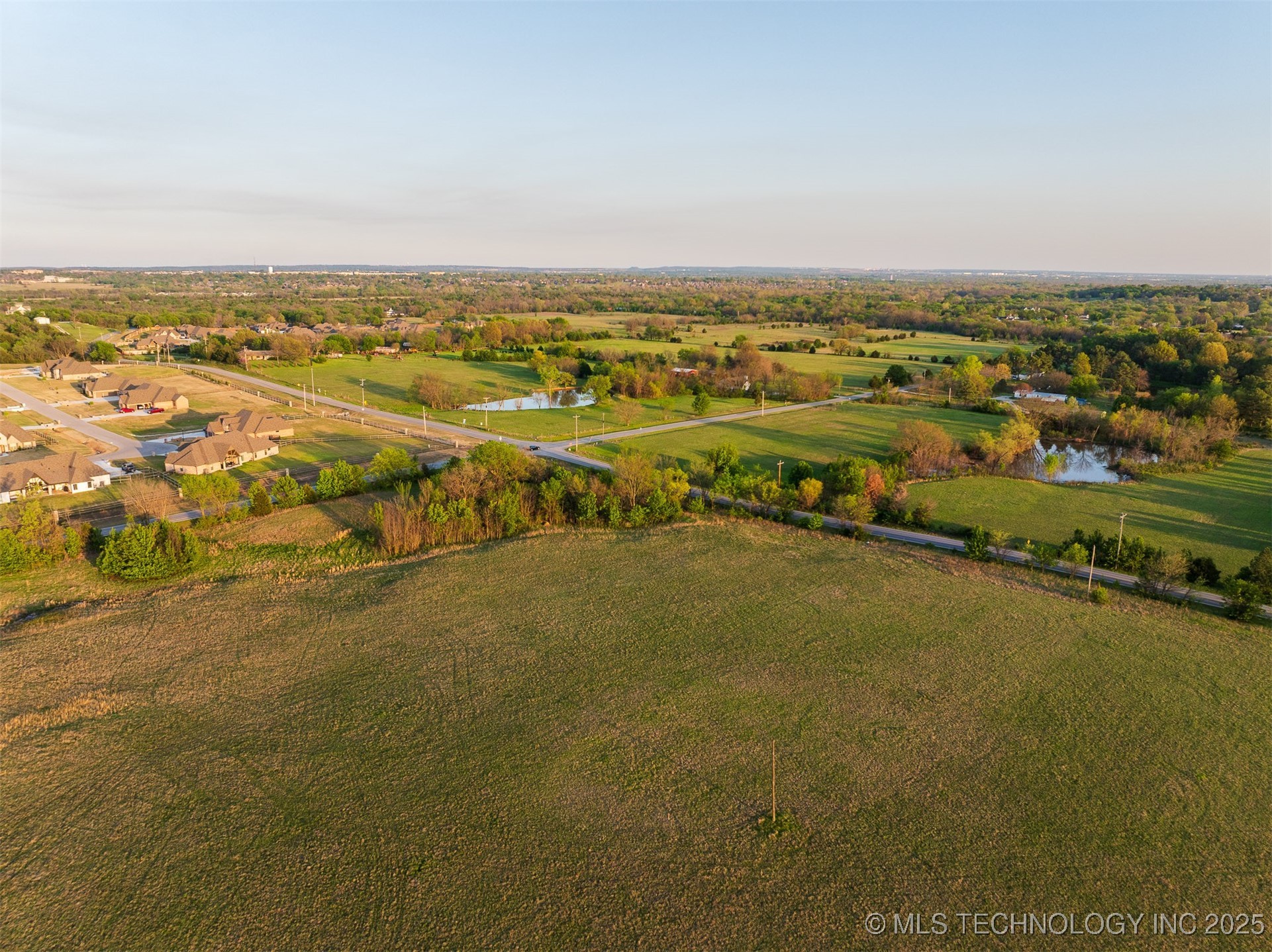 10 N Memorial Drive Property Photo 21