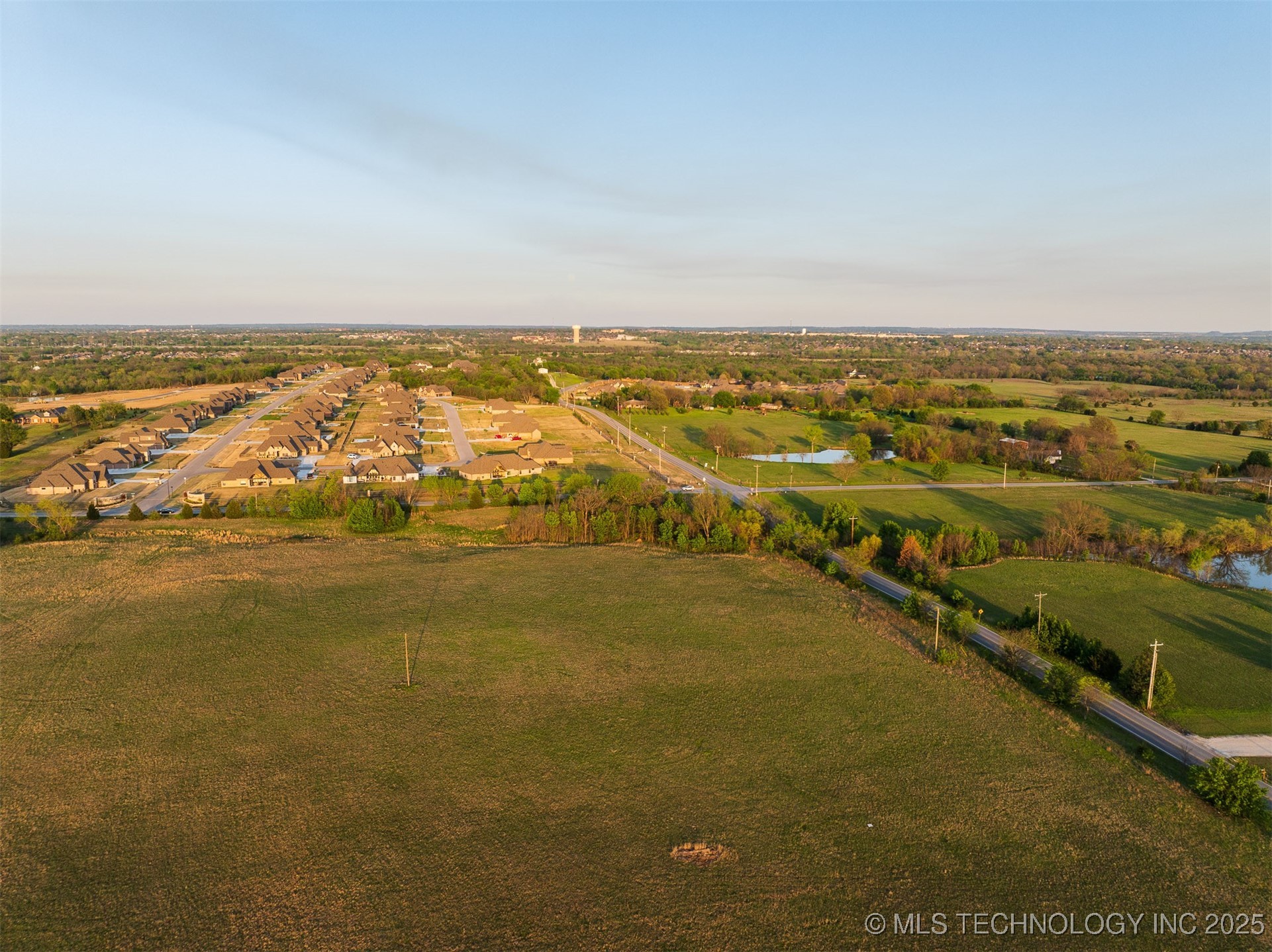 10 N Memorial Drive Property Photo 25