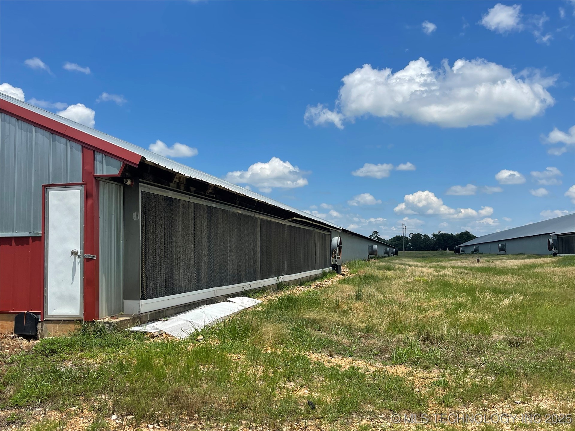 54709 S 683 Road Property Photo 5