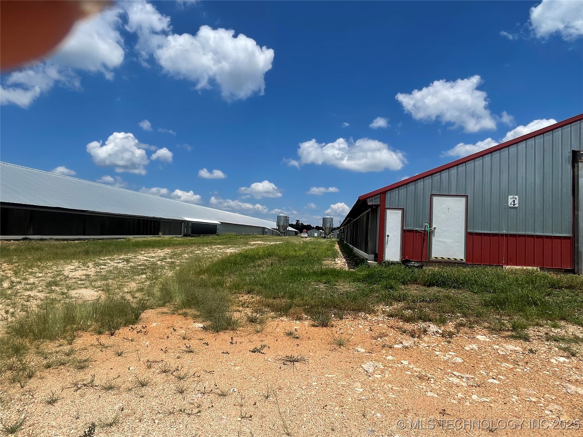 54709 S 683 Road Property Photo 6