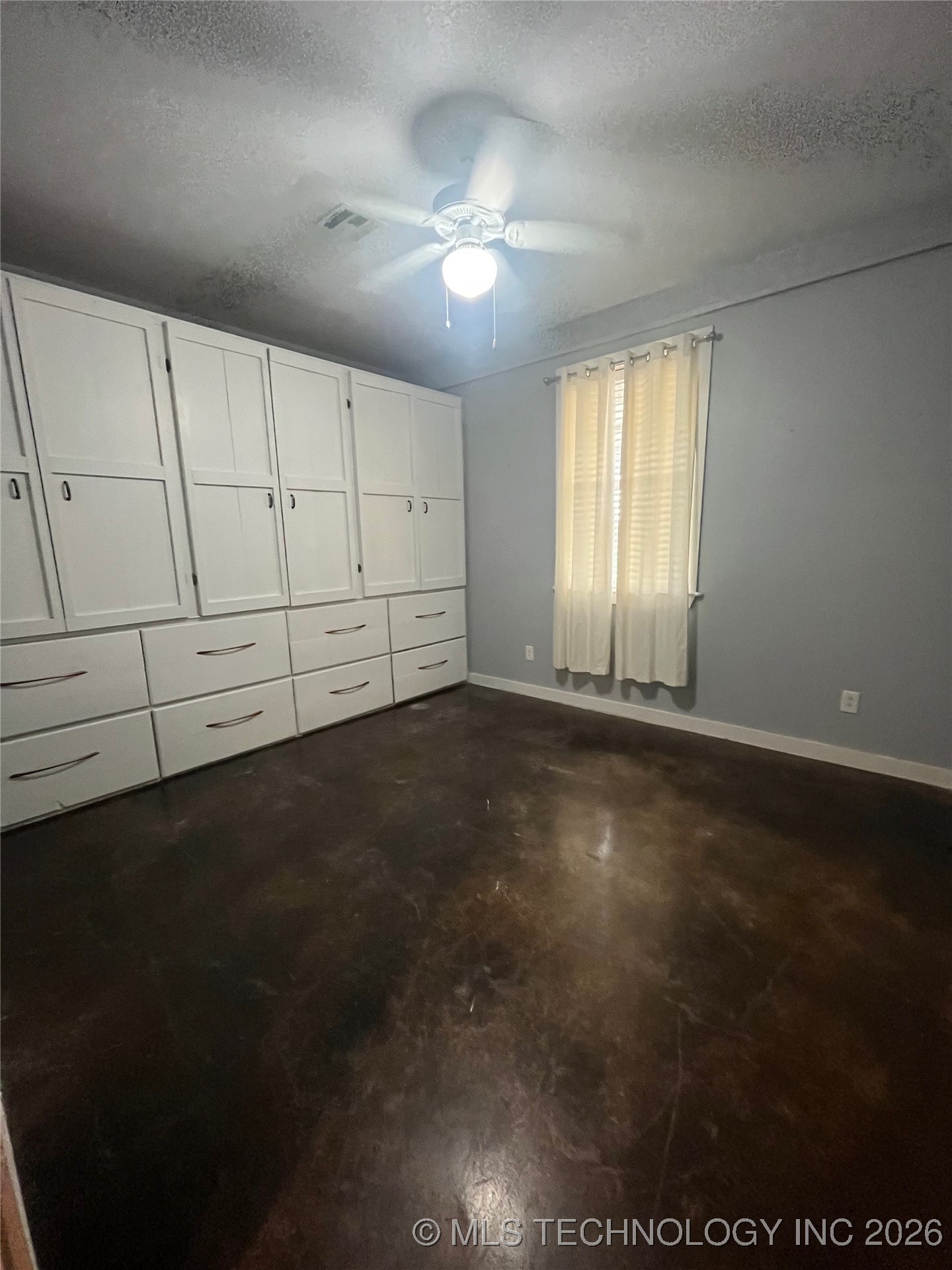 64 Crescent Property Photo 13