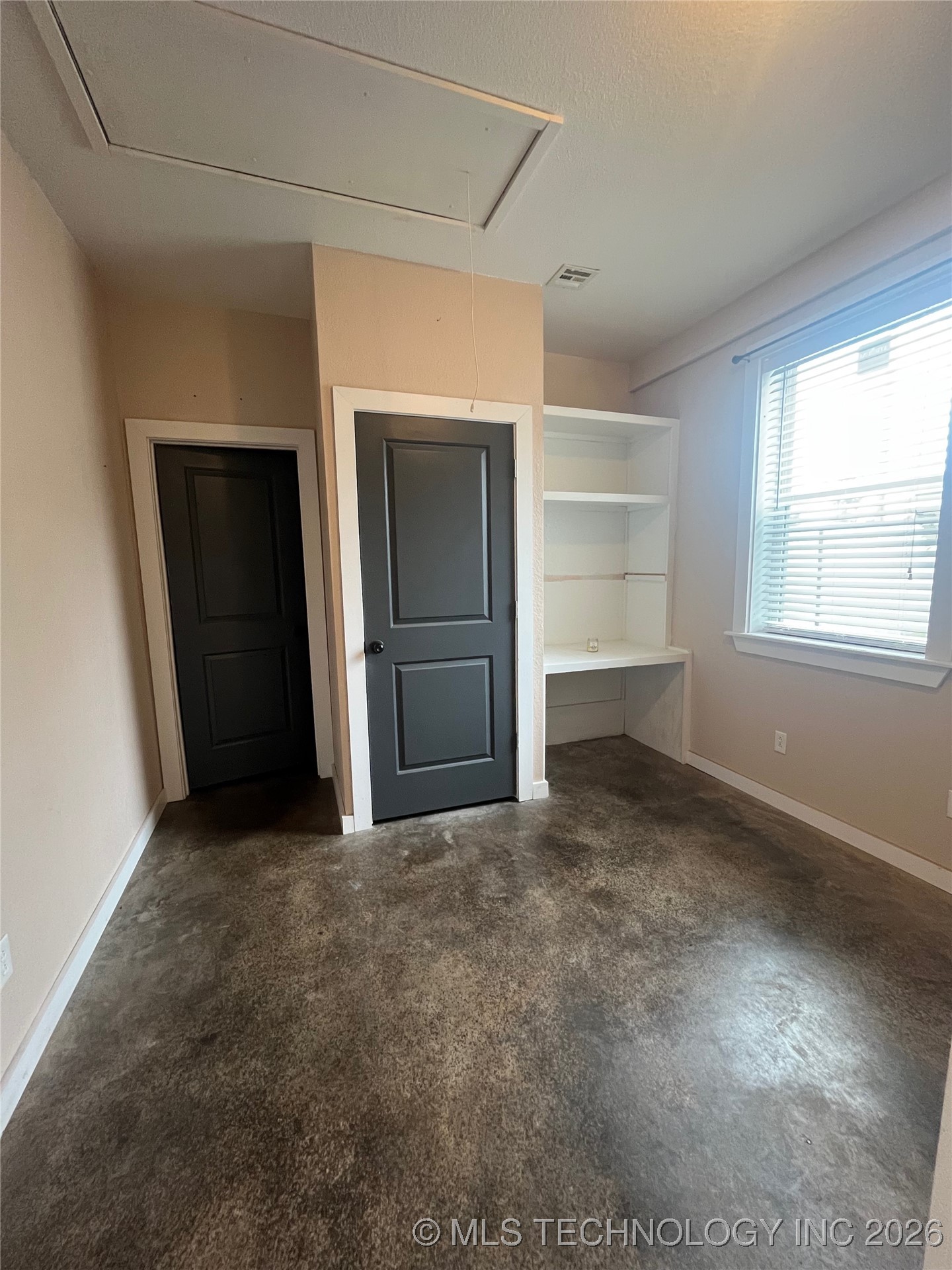 64 Crescent Property Photo 14