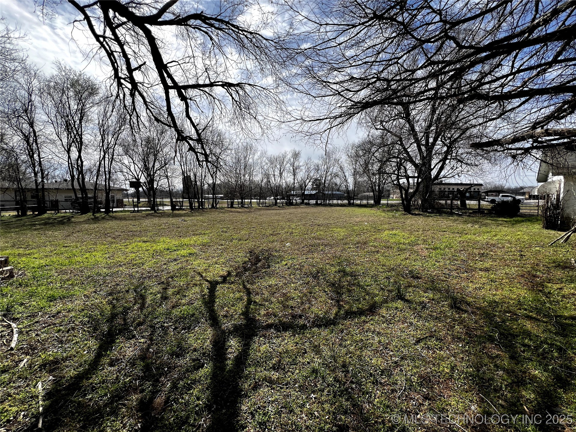 16847 S Memorial Drive Property Photo 4