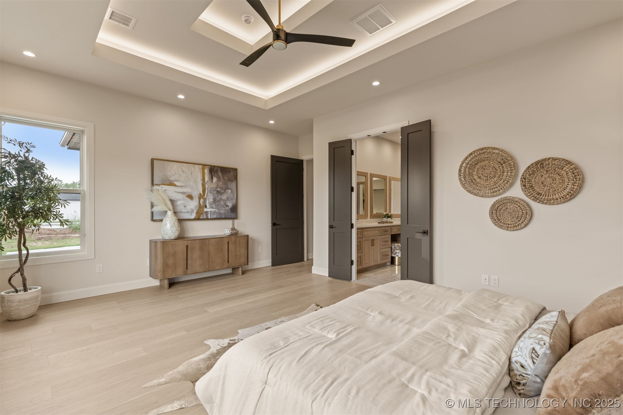 11915 S Vandalia Avenue Property Photo 23