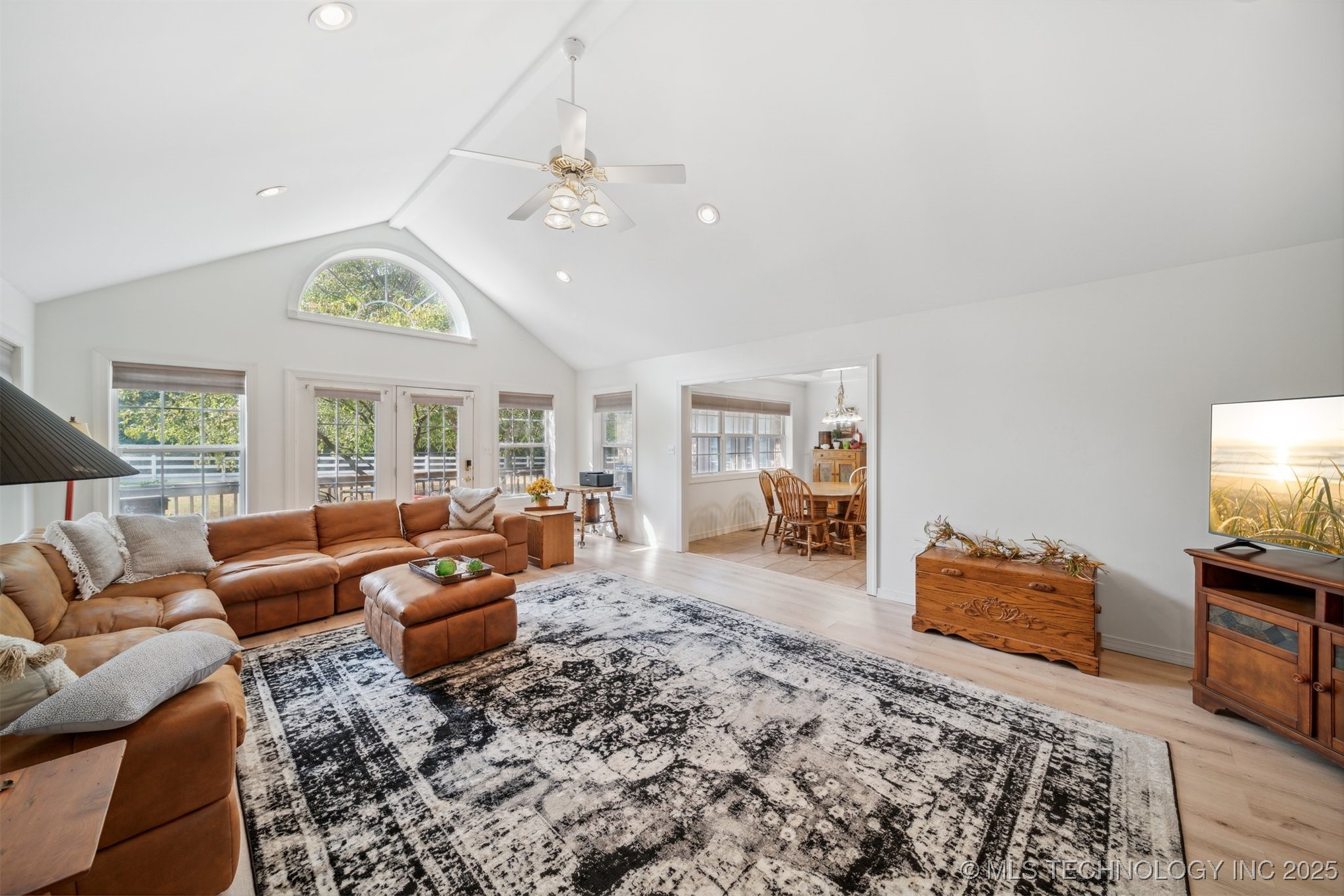 59399 E 288 Court Property Photo 8