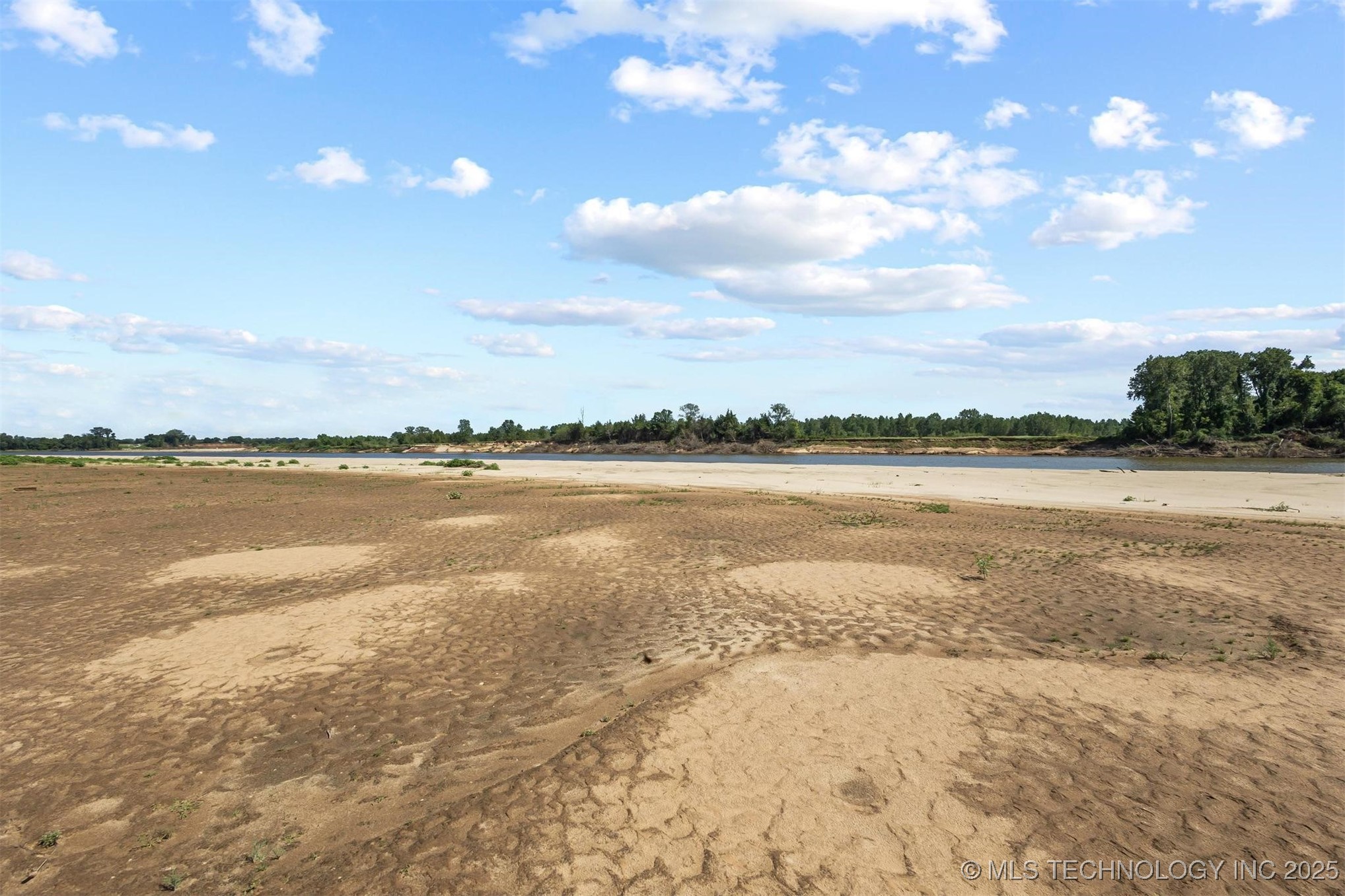 000 N 4540 Property Photo 16