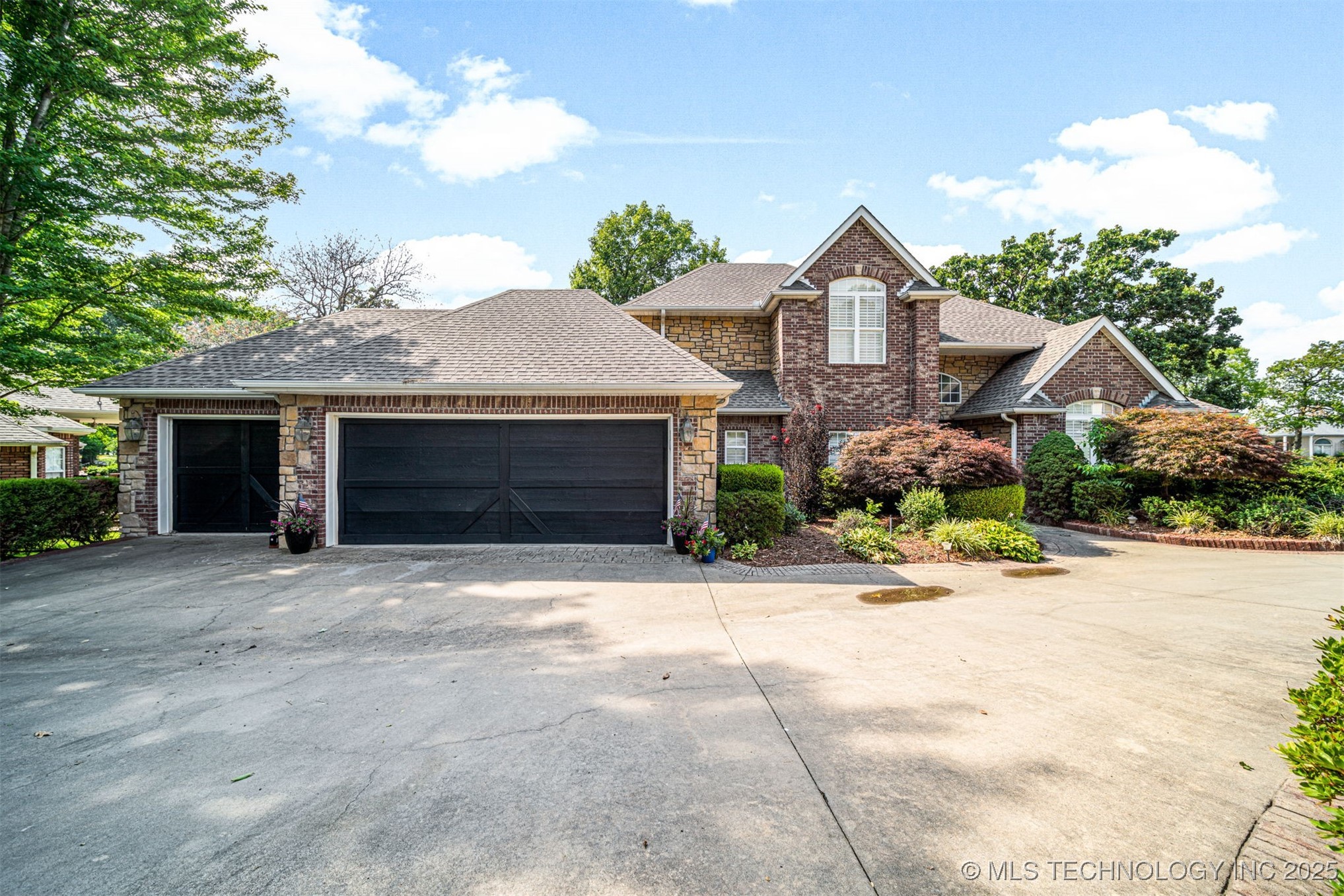 59386 E 288 Court Property Photo 2