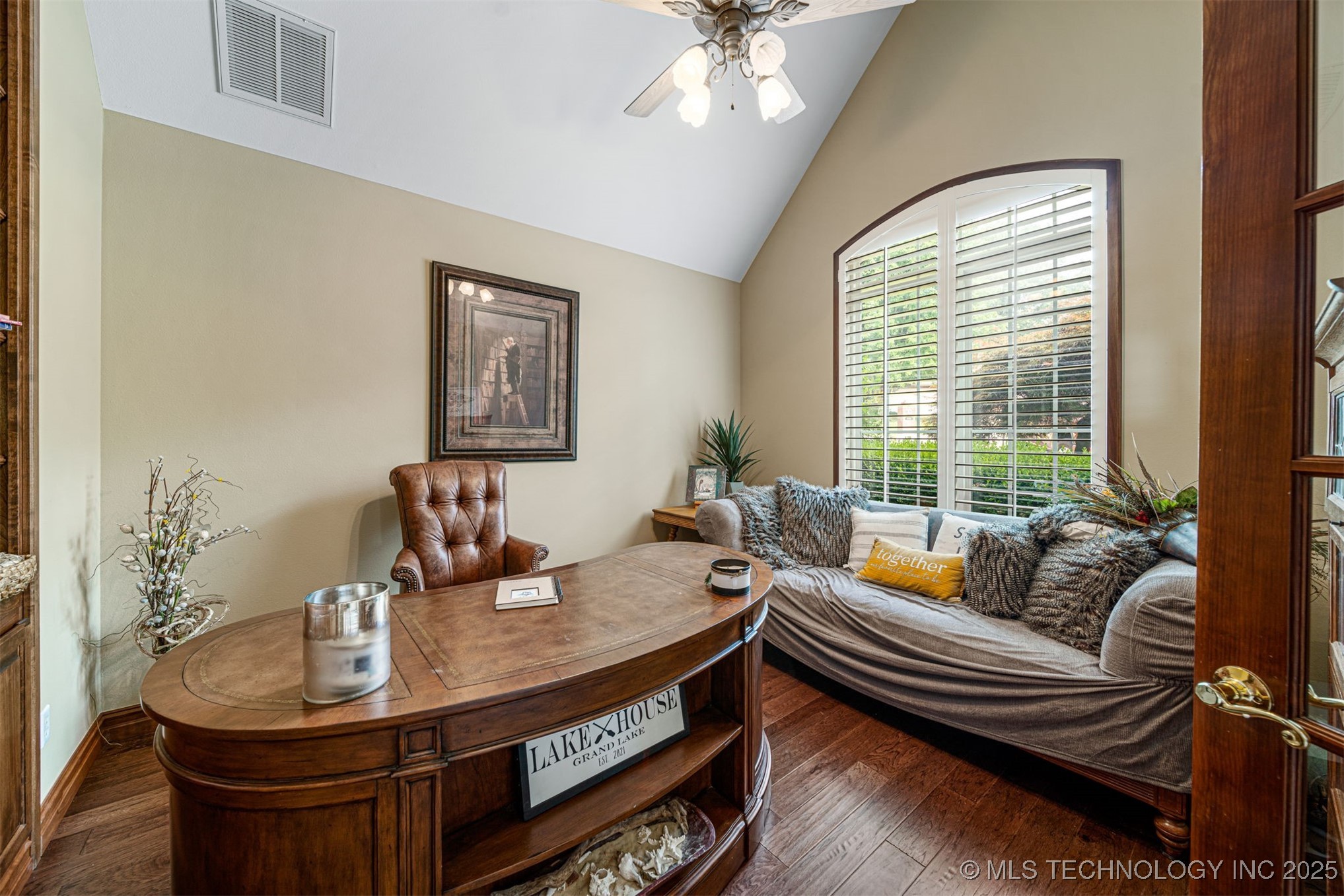 59386 E 288 Court Property Photo 9