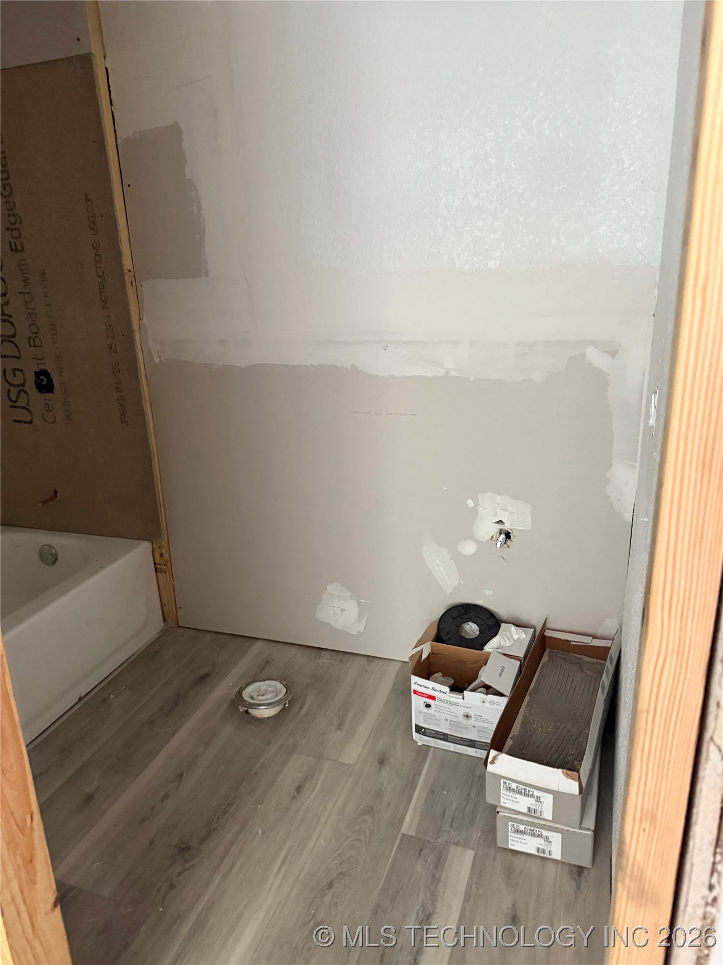 109 W Victor Street Property Photo 11