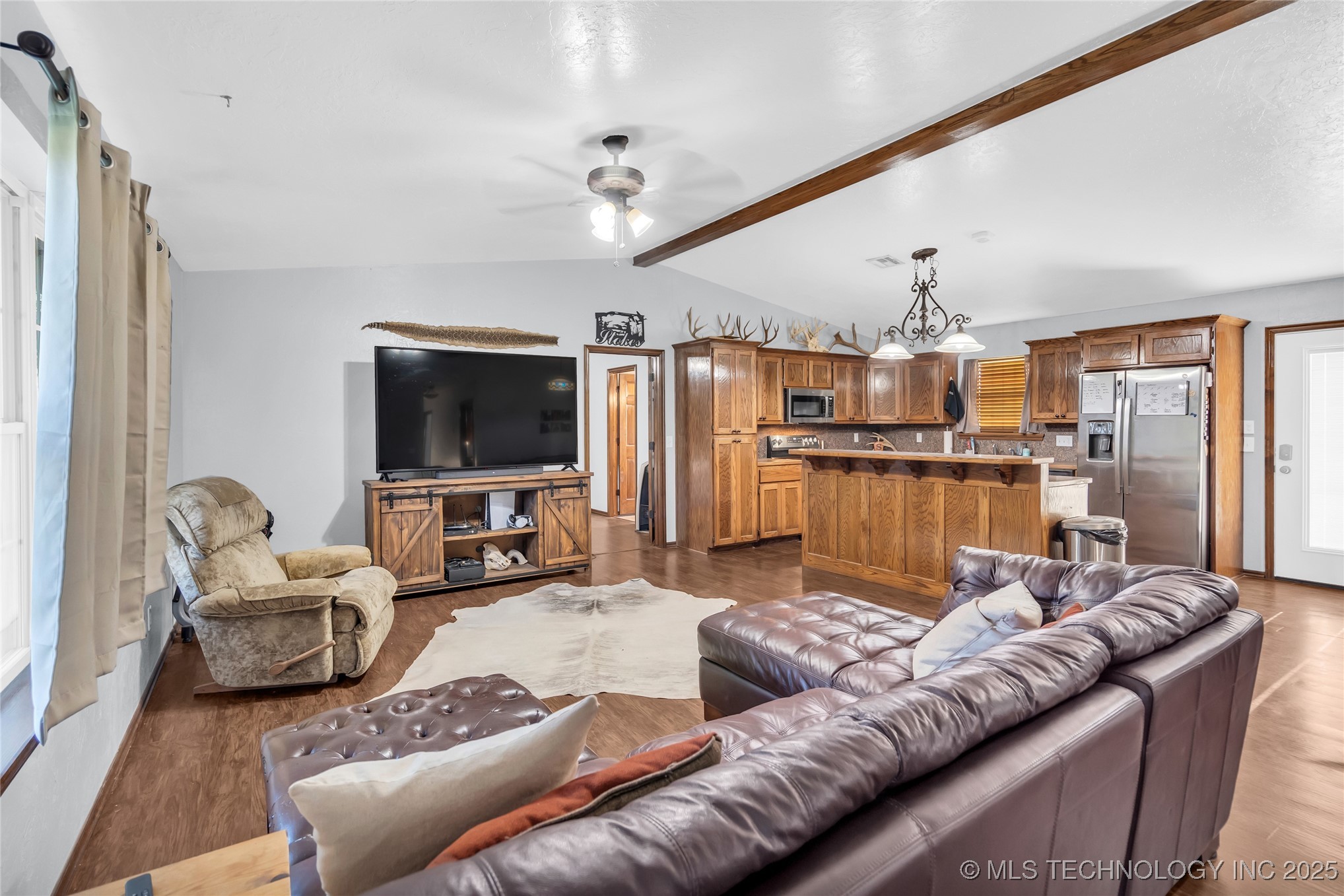 191 Young Road Property Photo 4