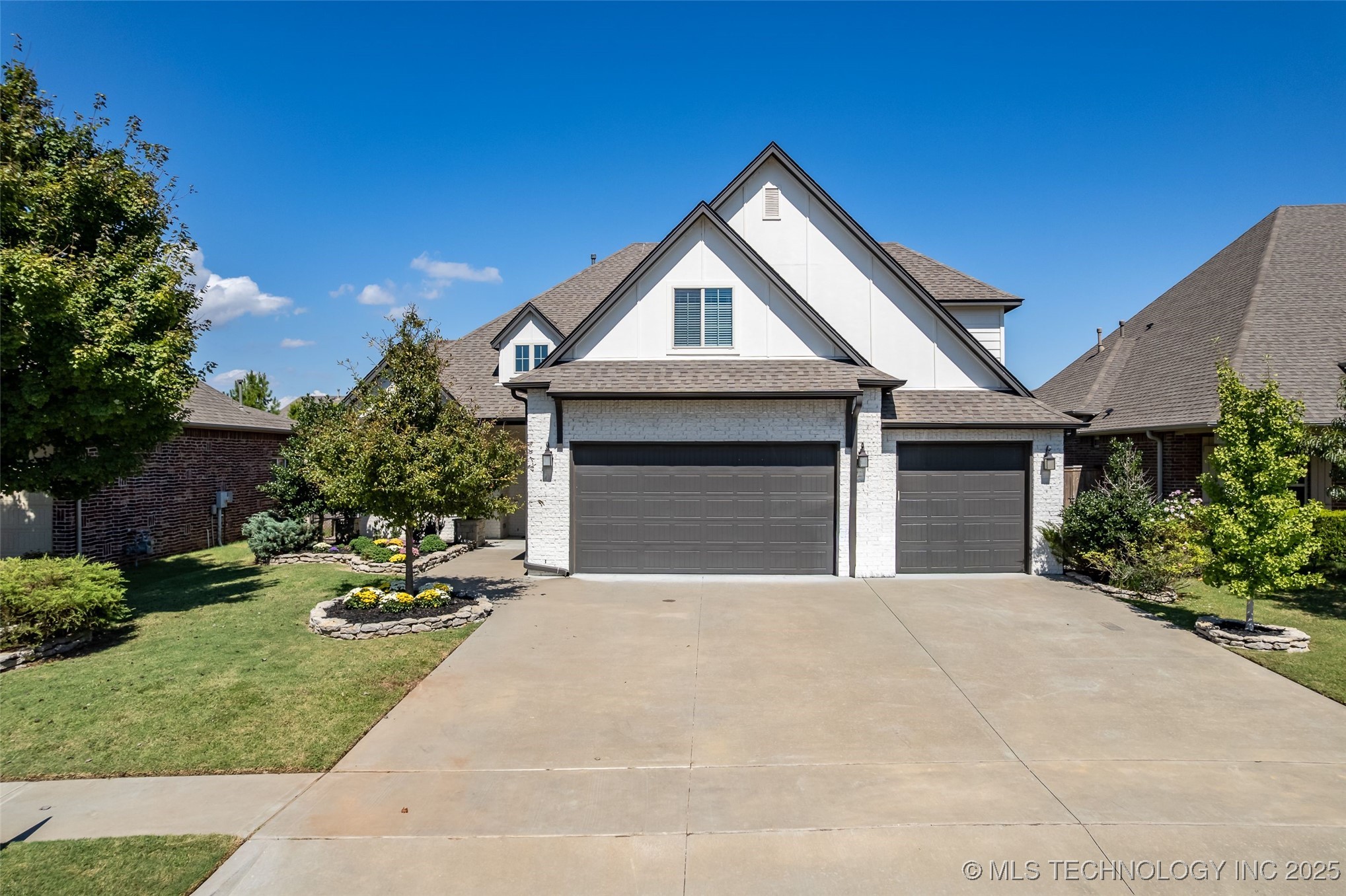 6951 E 125th Place S Property Photo 1