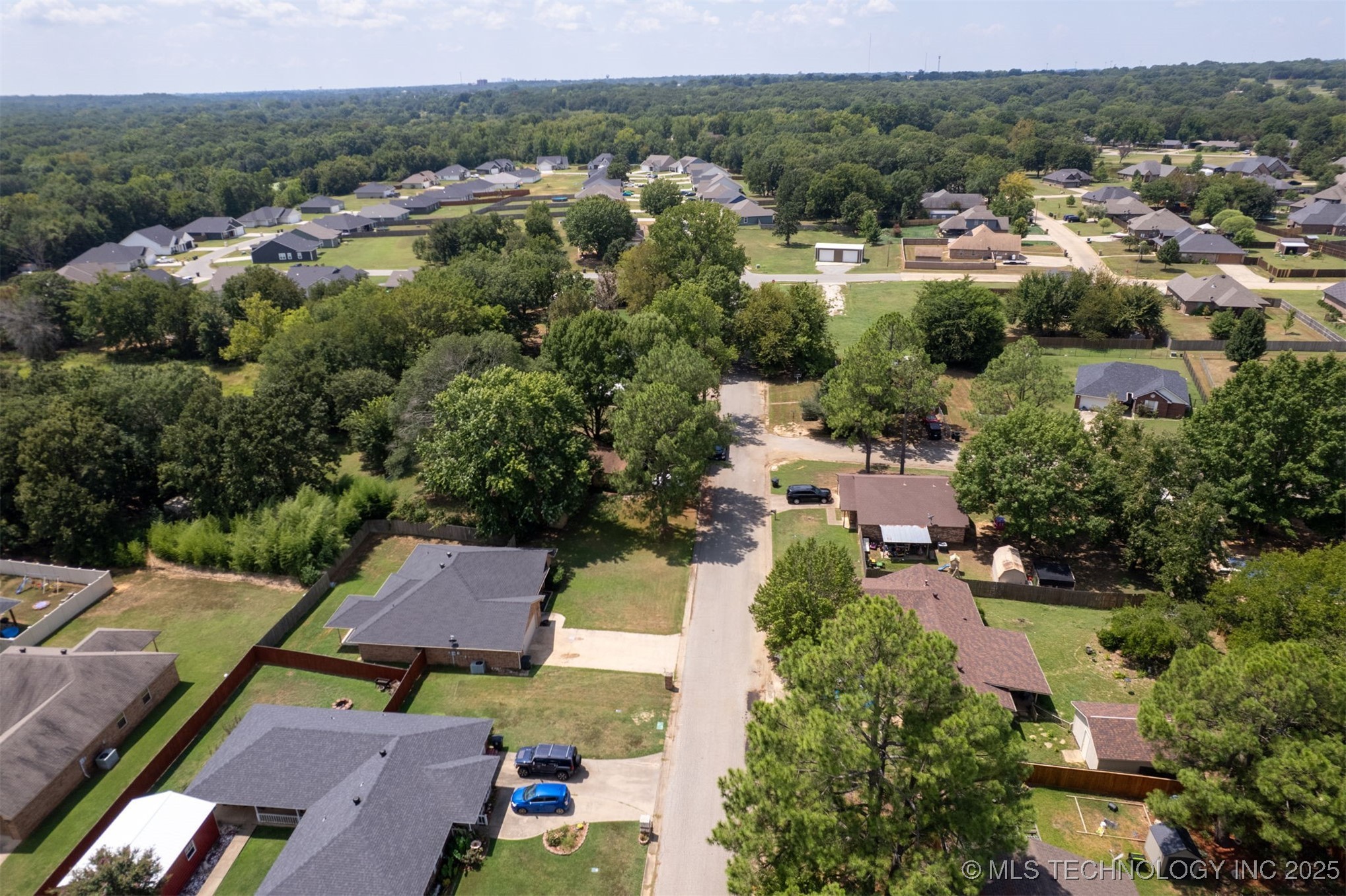 5428 Roadrunner Drive Property Photo 25