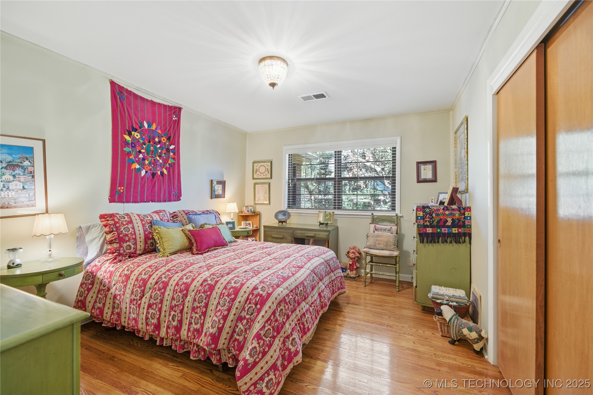 6073 E 56th Street Property Photo 16