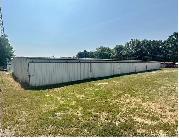 34147 E 700 Road Property Photo 2