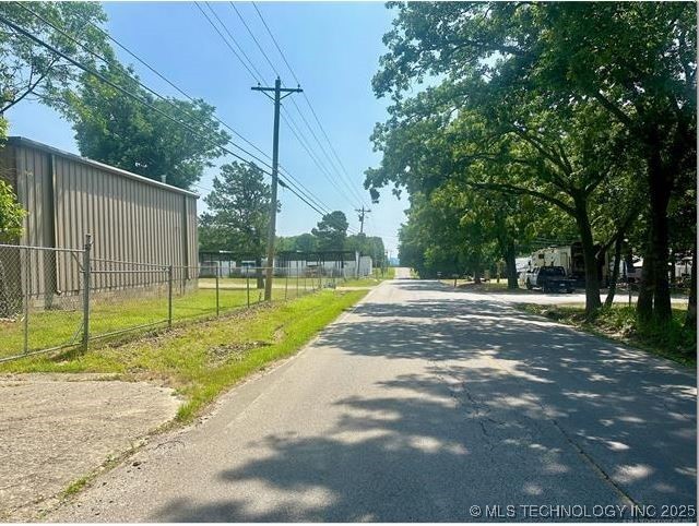 34147 E 700 Road Property Photo 17