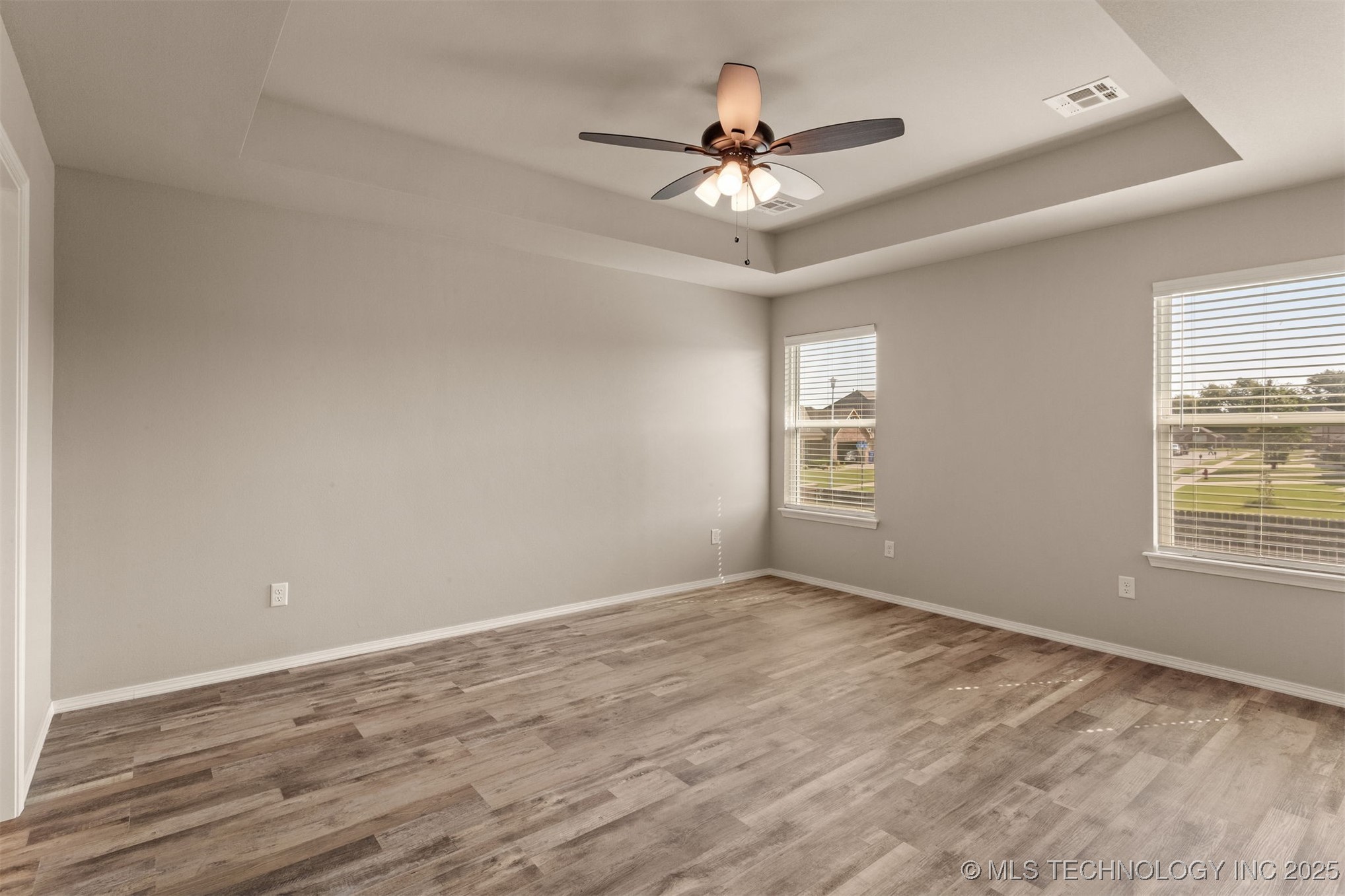 1513 E Atlanta Street S Property Photo 24