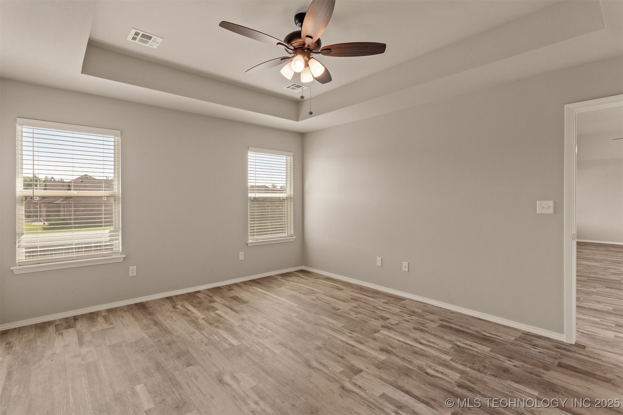 1513 E Atlanta Street S Property Photo 26