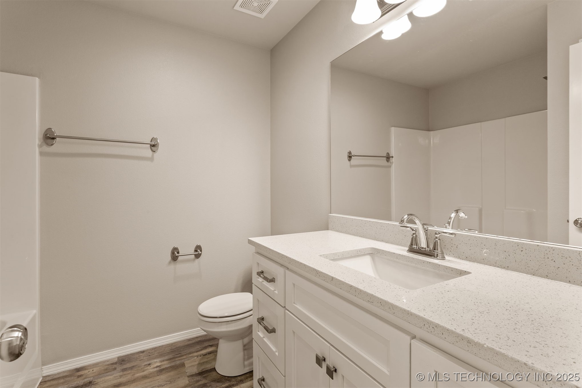 1513 E Atlanta Street S Property Photo 35