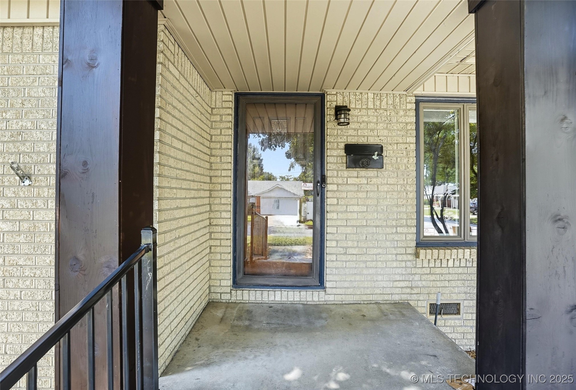 2406 S Joplin Avenue Property Photo 6