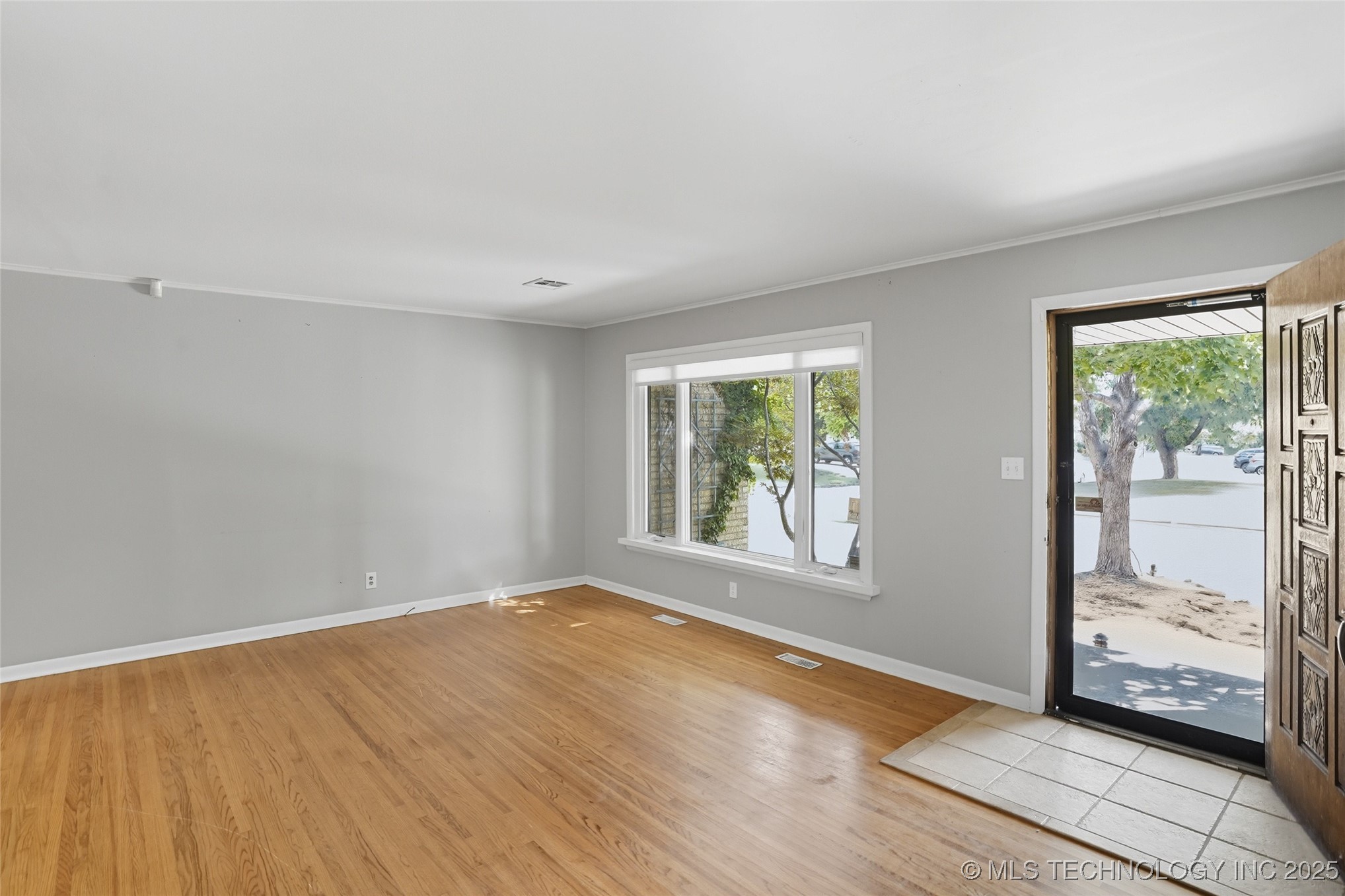 2406 S Joplin Avenue Property Photo 11