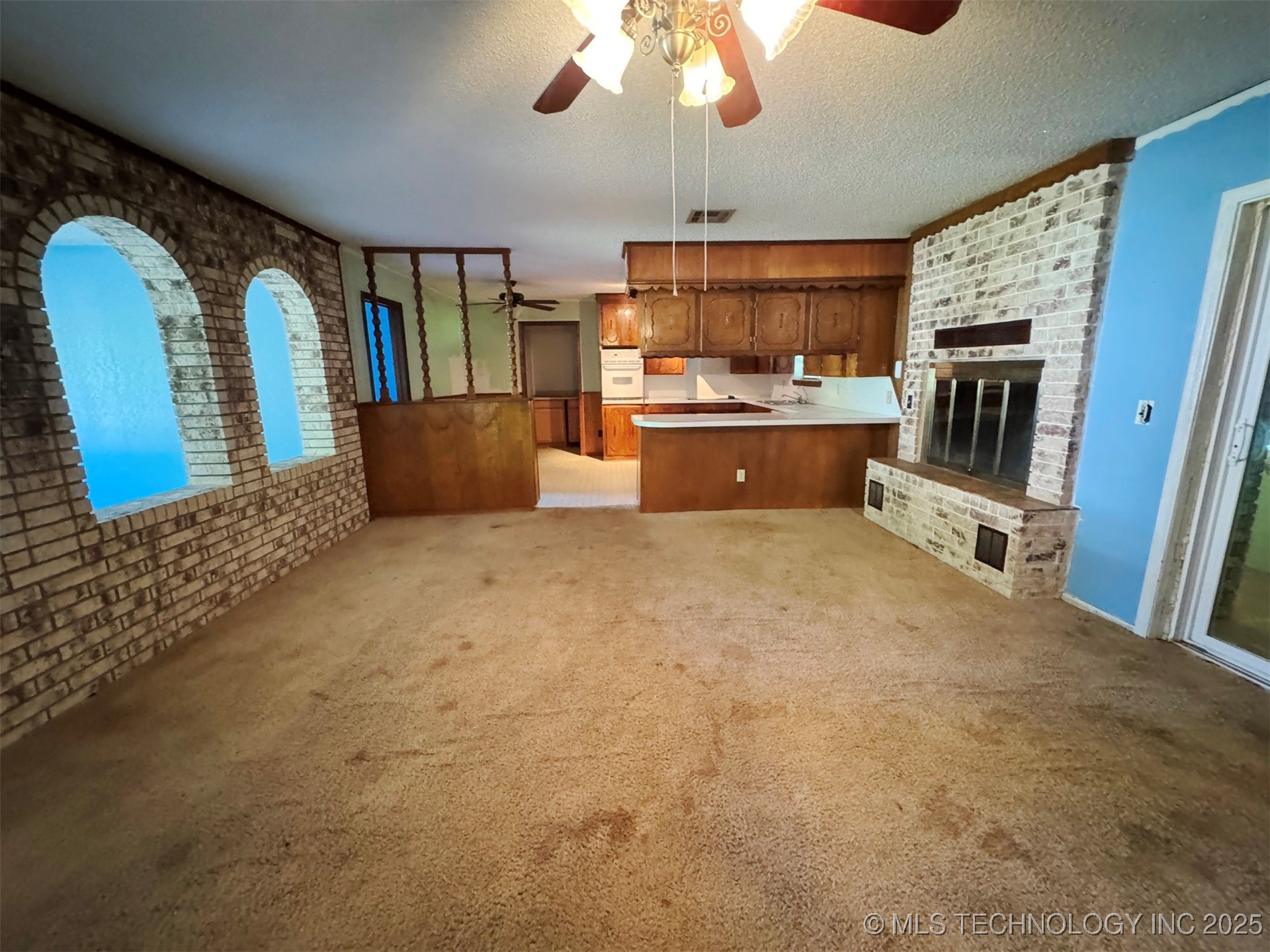 2705 Brookside Circle Property Photo 7