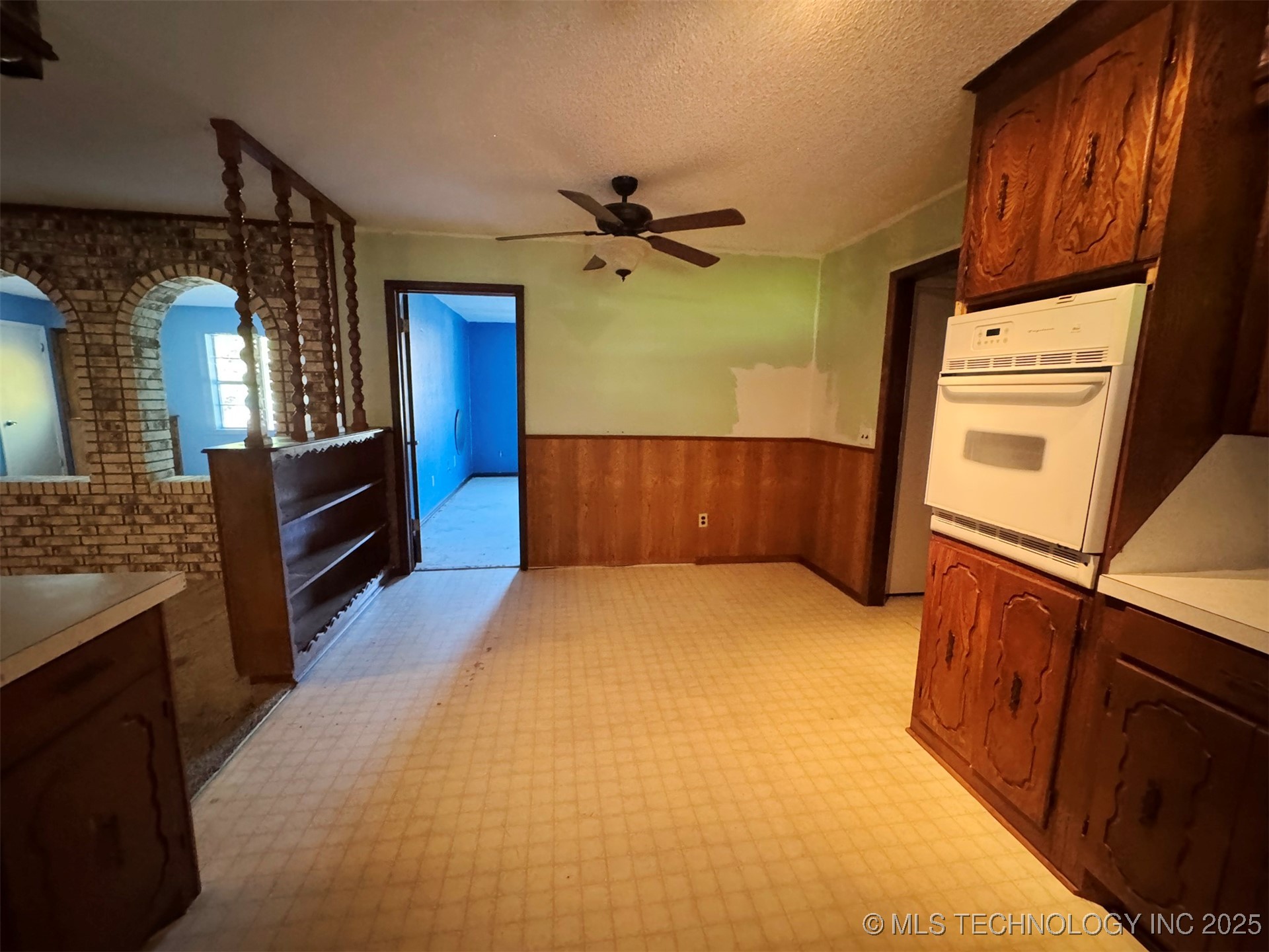 2705 Brookside Circle Property Photo 12