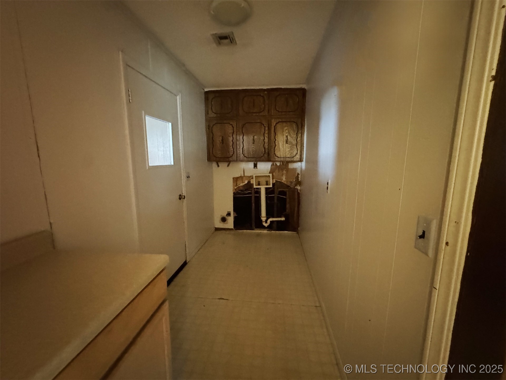 2705 Brookside Circle Property Photo 18