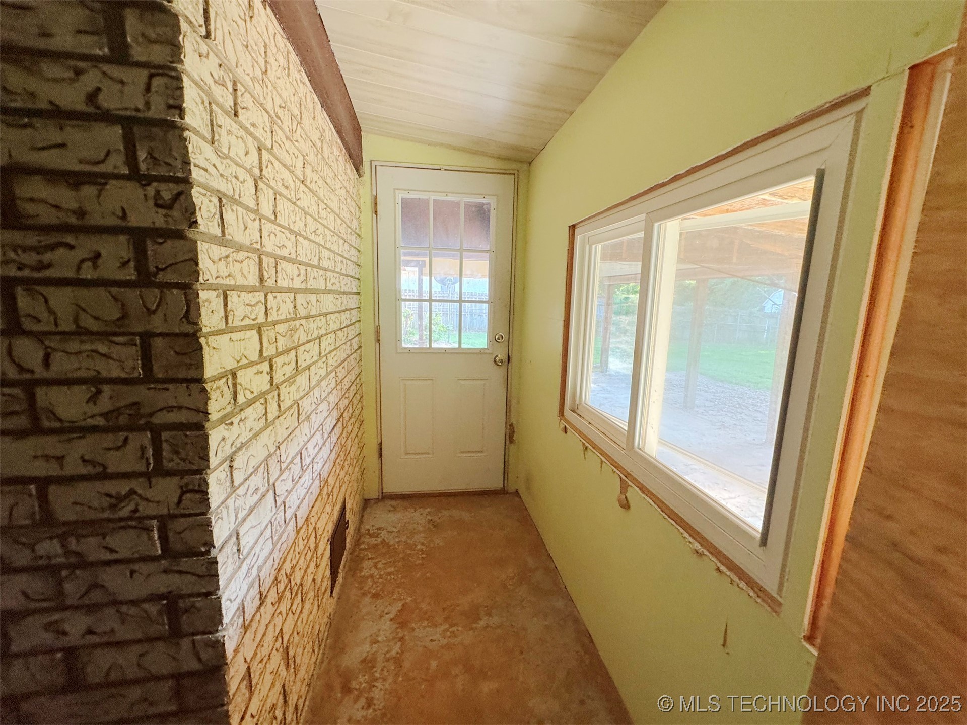 2705 Brookside Circle Property Photo 20