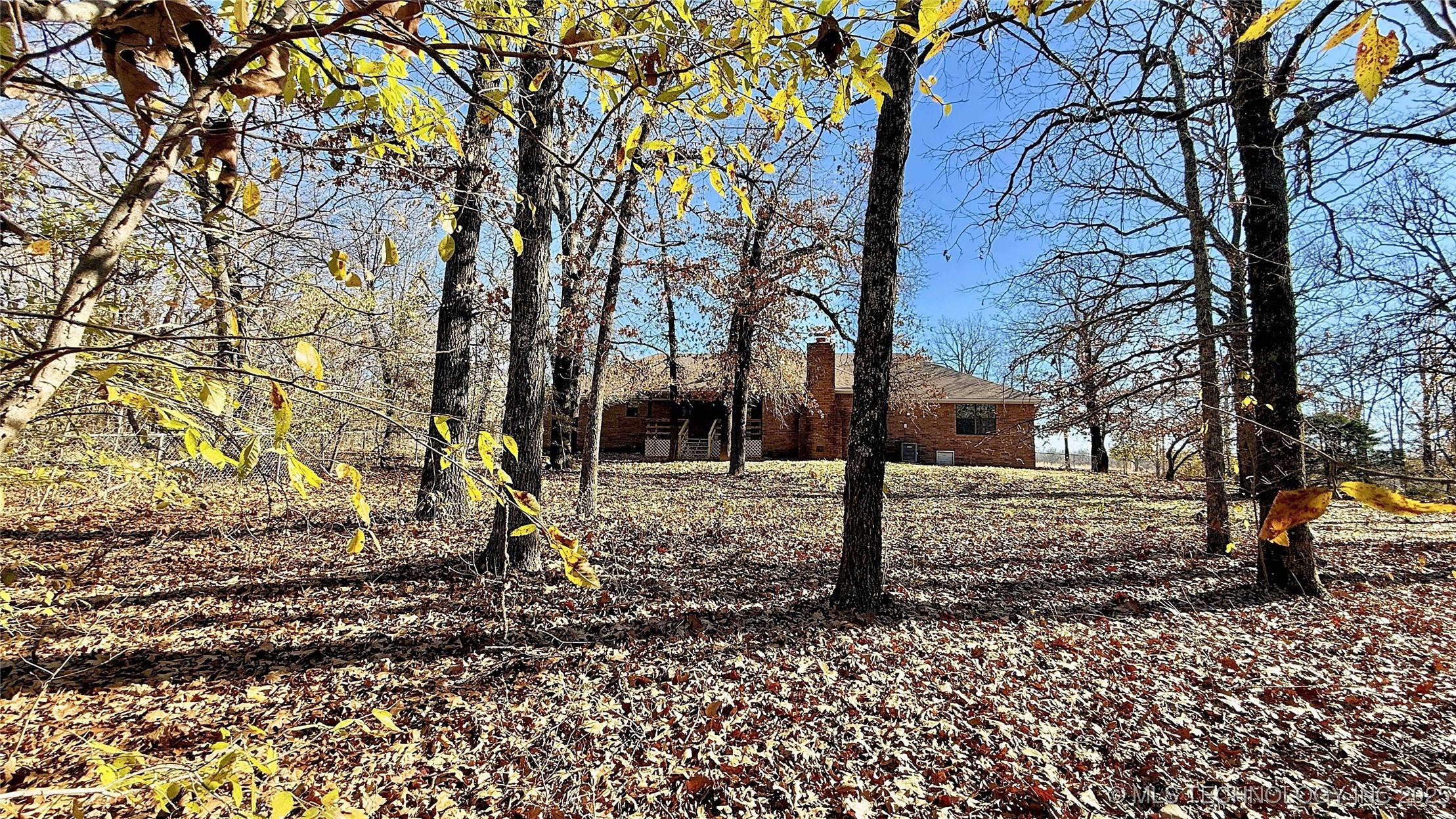 2315 N Grand Avenue Property Photo 46