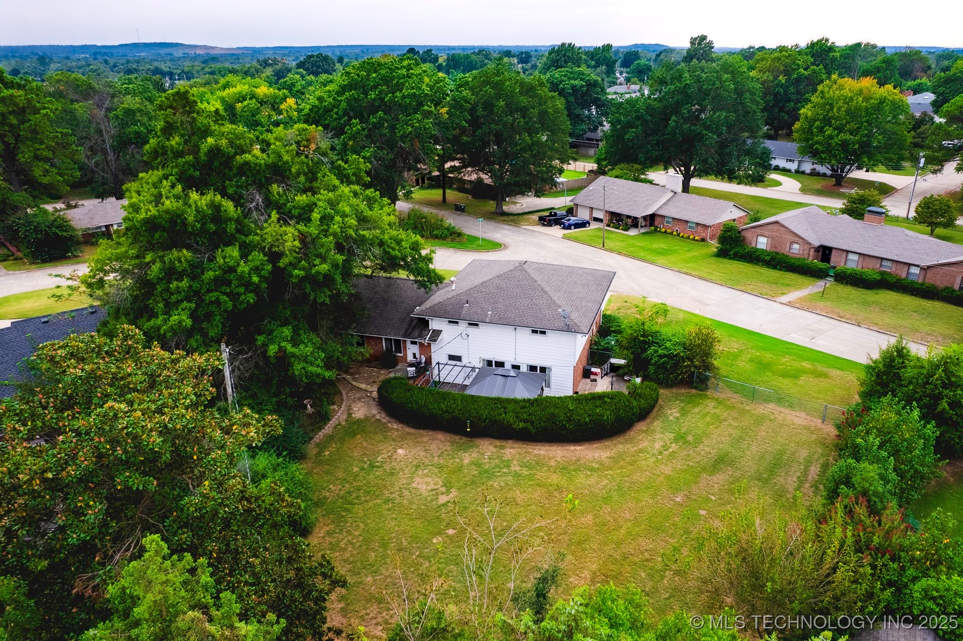 4140 S Robb Avenue Property Photo 27