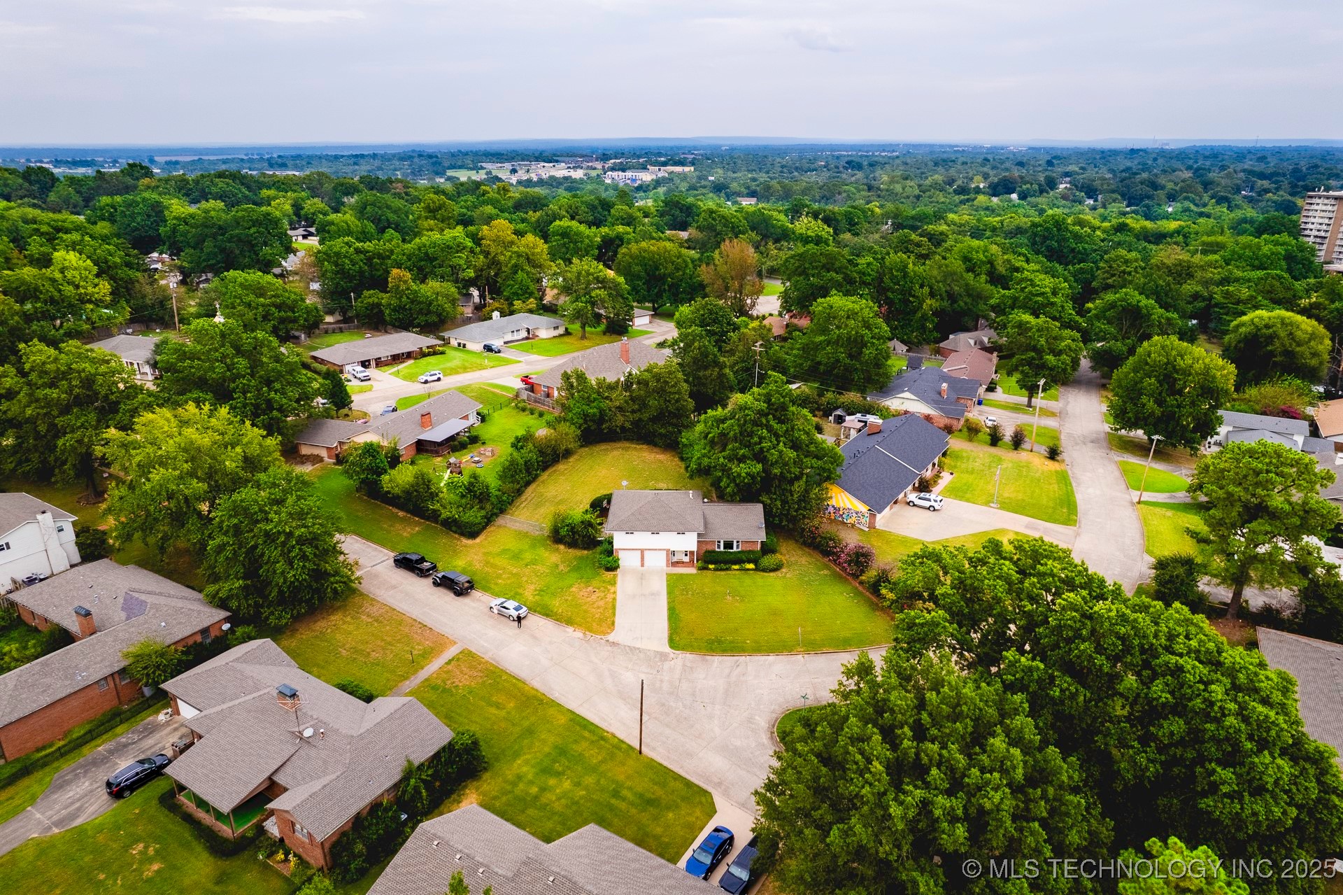 4140 S Robb Avenue Property Photo 31