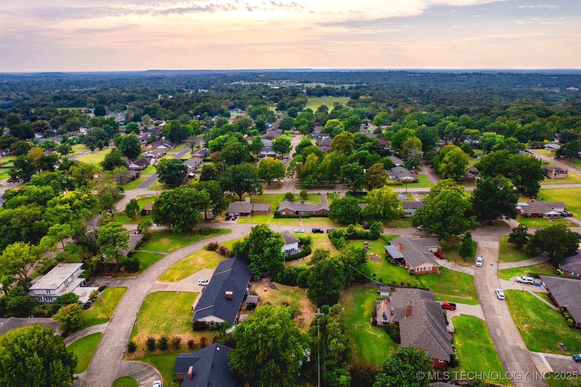 4140 S Robb Avenue Property Photo 34