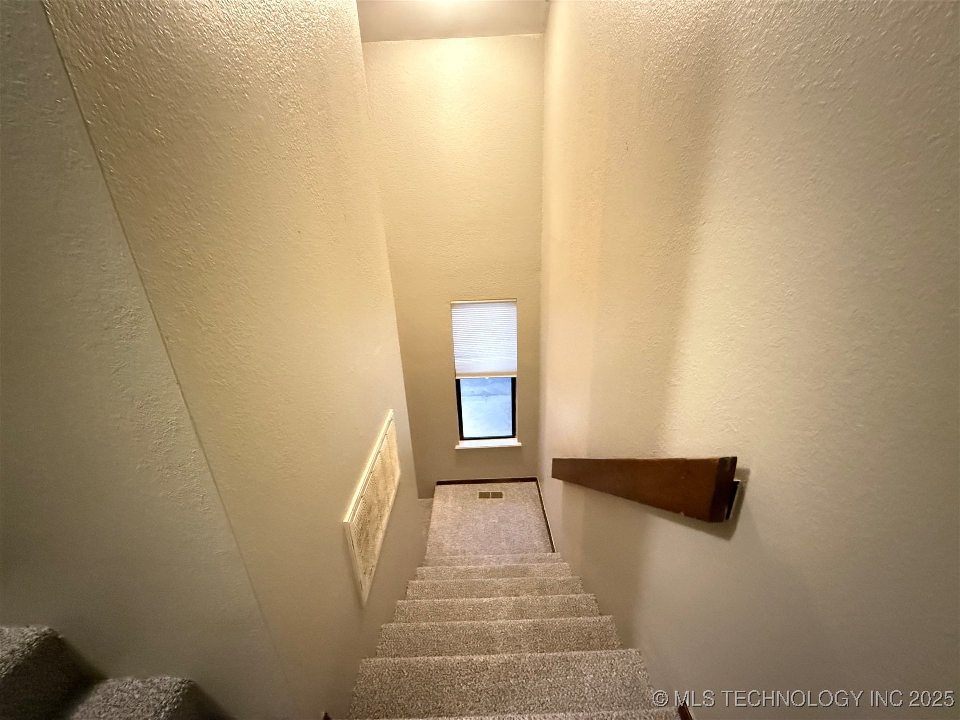 5269 Nowata Road O-102 Property Photo 11