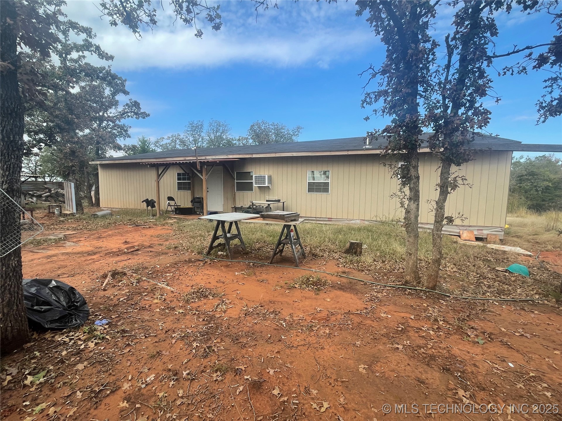 22637 Fishmarket Road Property Photo 1