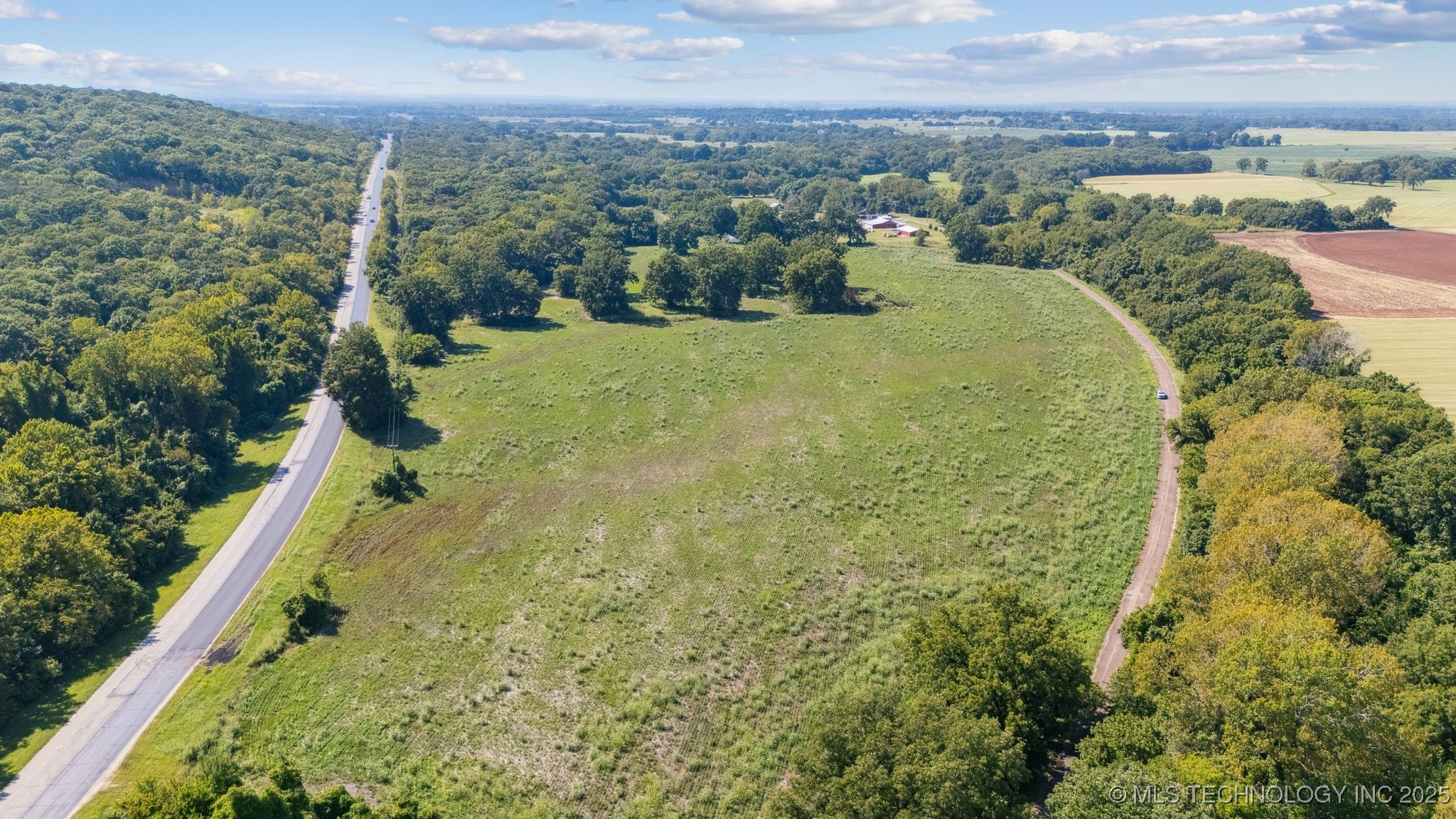 17440 E 165th Street S Property Photo 1